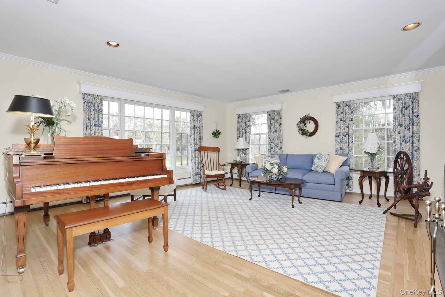 #18 photo, 10 Dogwood Lane, West Nyack , NY 10994