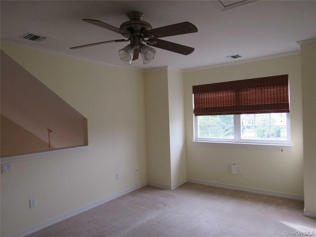 #11 photo, 2702 Amen Corner, Riverhead , NY 11901