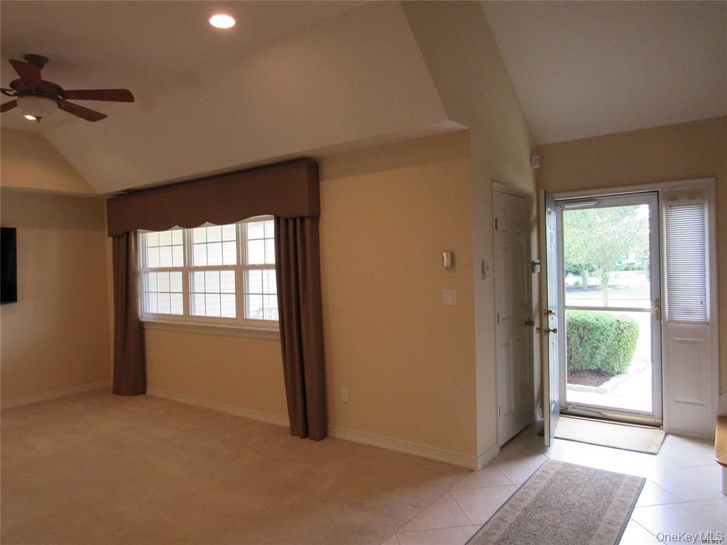 #4 photo, 2702 Amen Corner, Riverhead , NY 11901