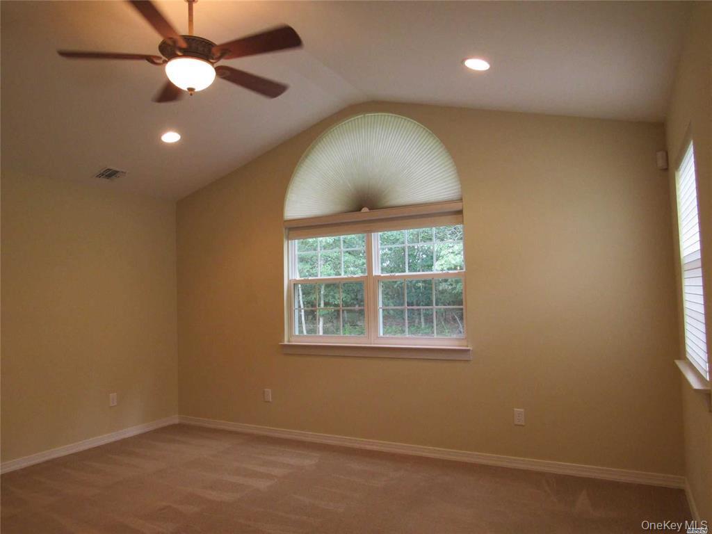 #9 photo, 2702 Amen Corner, Riverhead , NY 11901