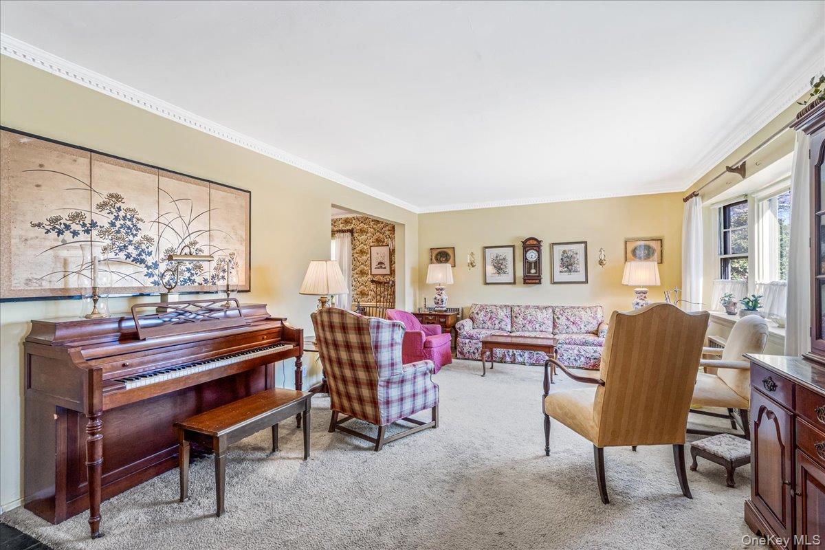 #4 photo, 217-53 Kingsbury Avenue, Oakland Gardens , NY 11364