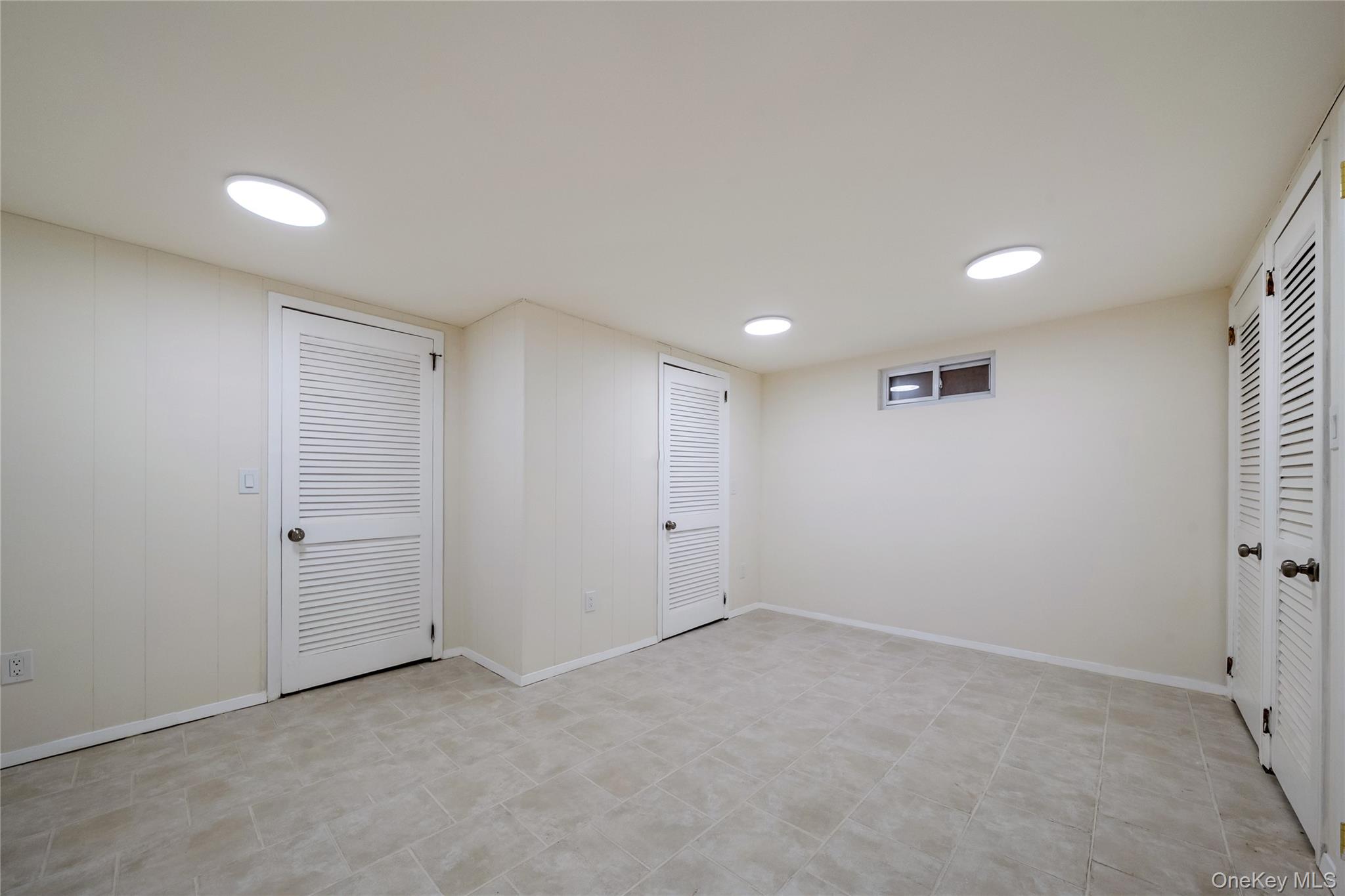 #18 photo, 67-37 79th Street, কুইন্‌স Middle Village , NY 11379