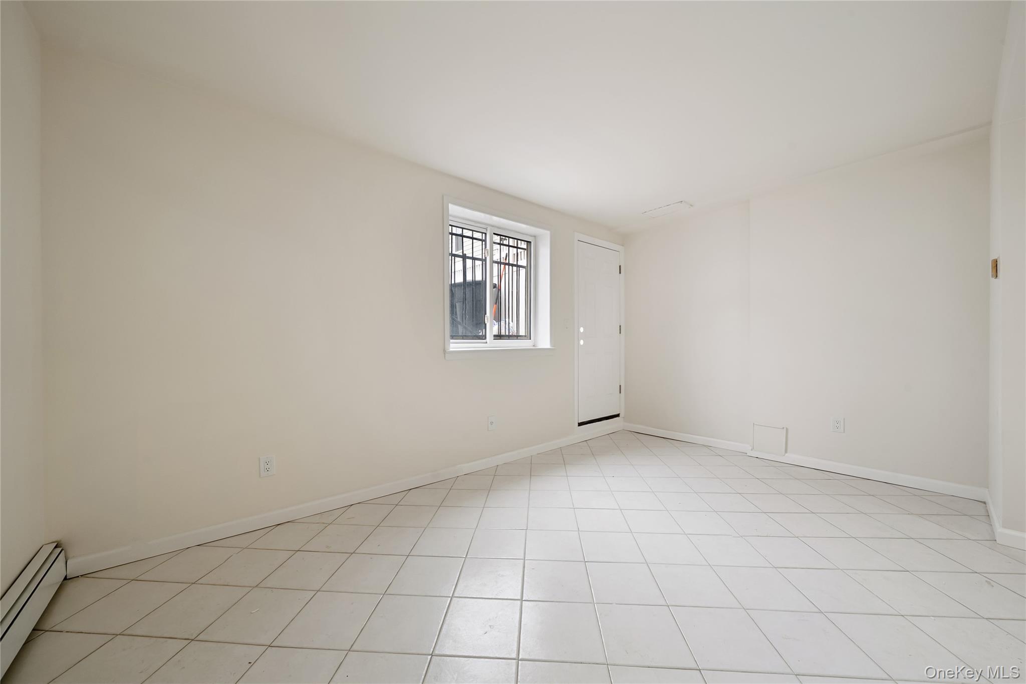 #20 photo, 67-37 79th Street, কুইন্‌স Middle Village , NY 11379