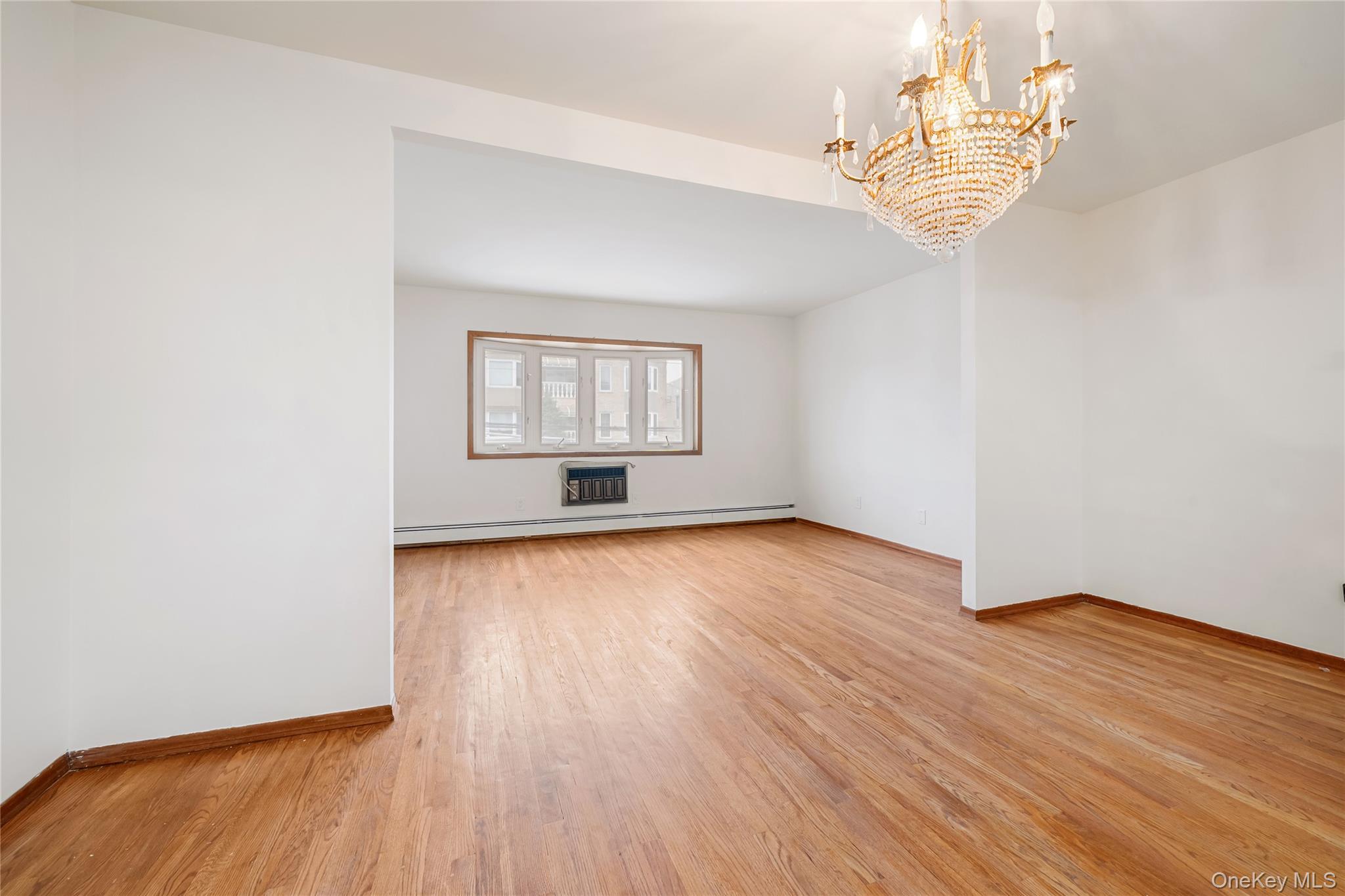 #3 photo, 67-37 79th Street, কুইন্‌স Middle Village , NY 11379
