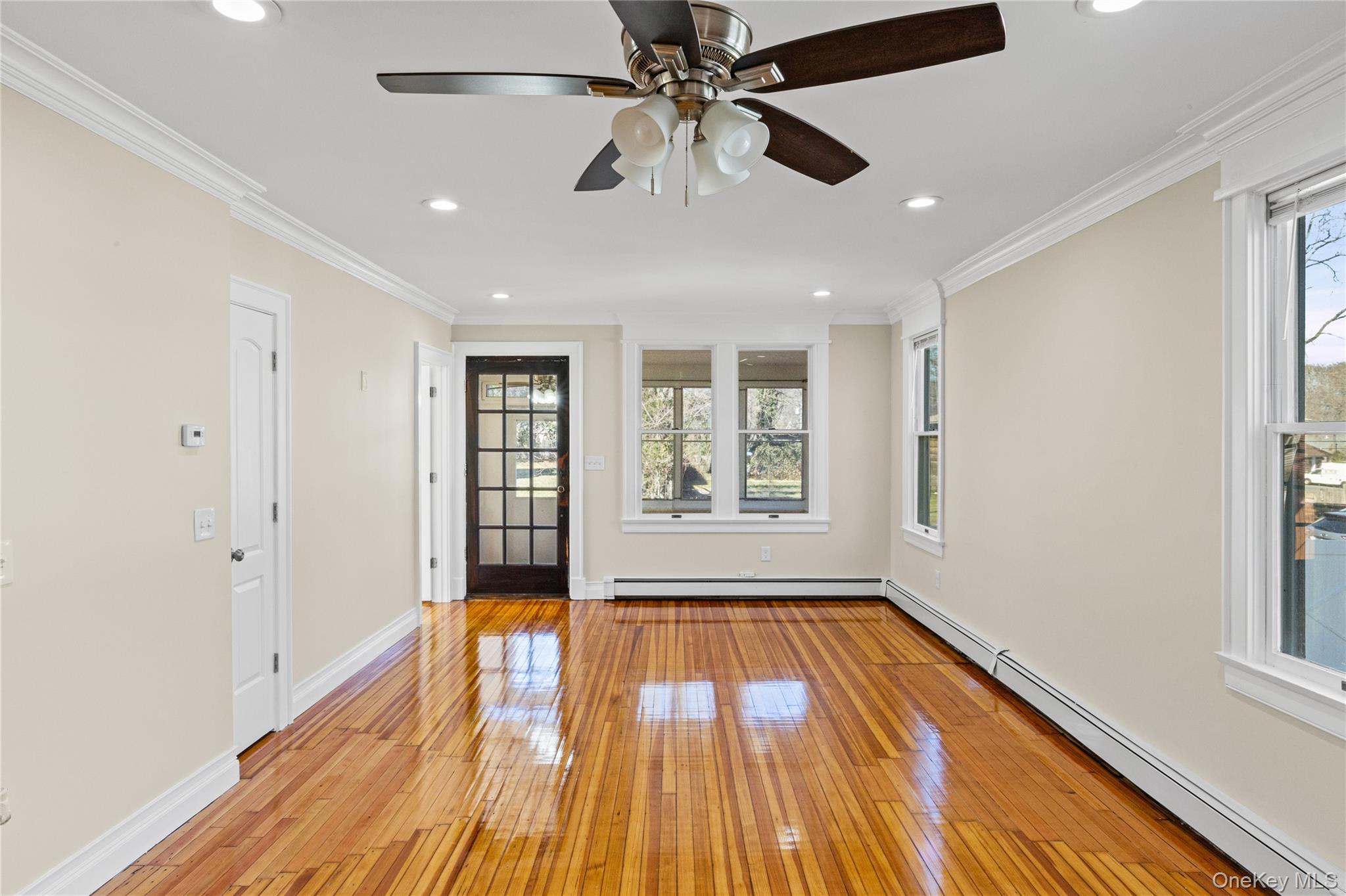 #20 photo, 19 Milburn Road, সাফোক কাউন্টি Sound Beach , NY 11789