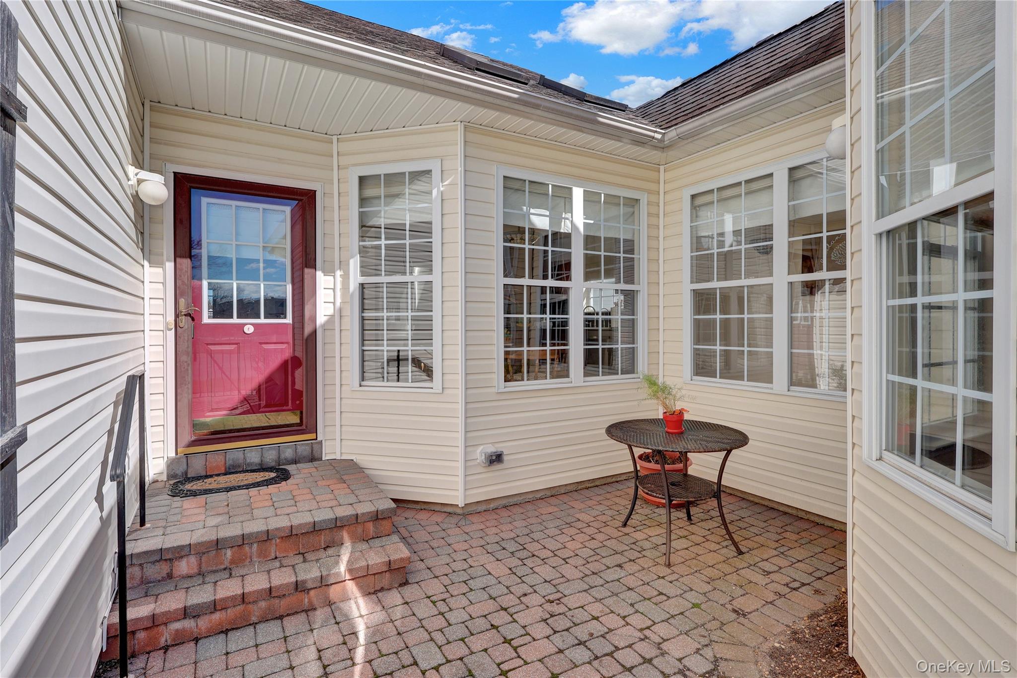 #3 photo, 77 Constantine way Way, מחוז סאפוק Mount Sinai , NY 11766