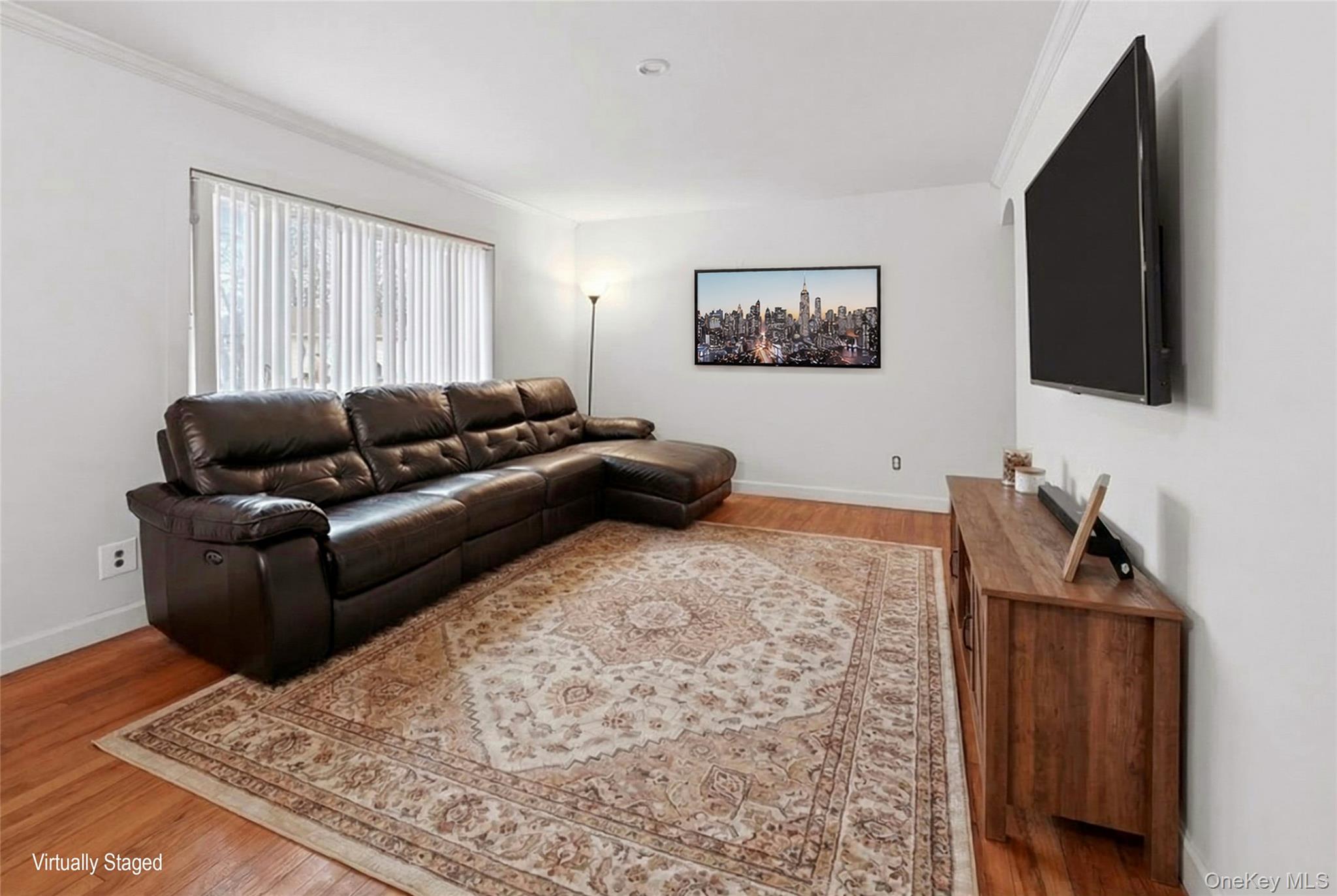 #7 photo, 135 Cumberbach Street, Wyandanch , NY 11798