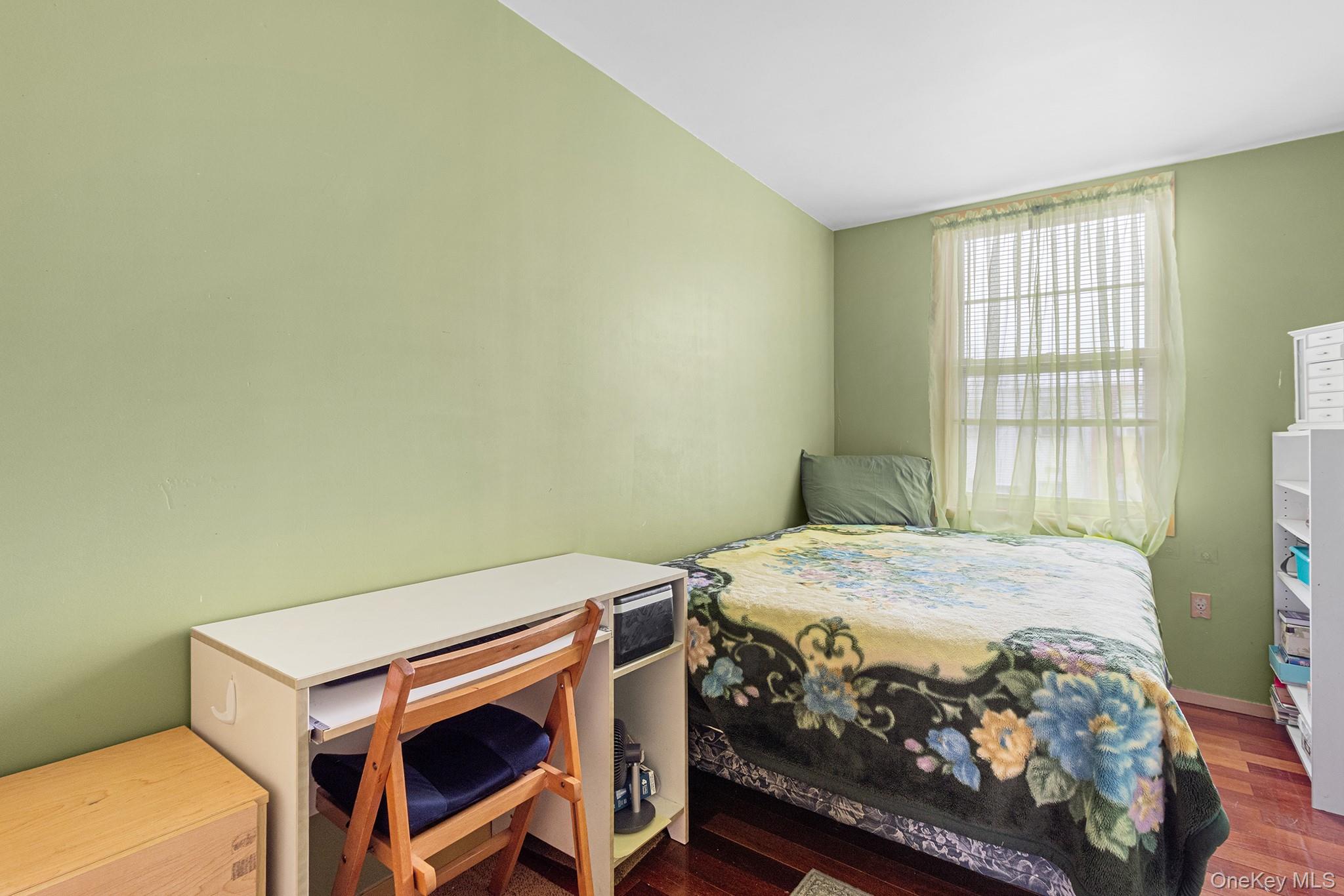 #13 photo, 460 Hinsdale Street, Brooklyn , NY 11207