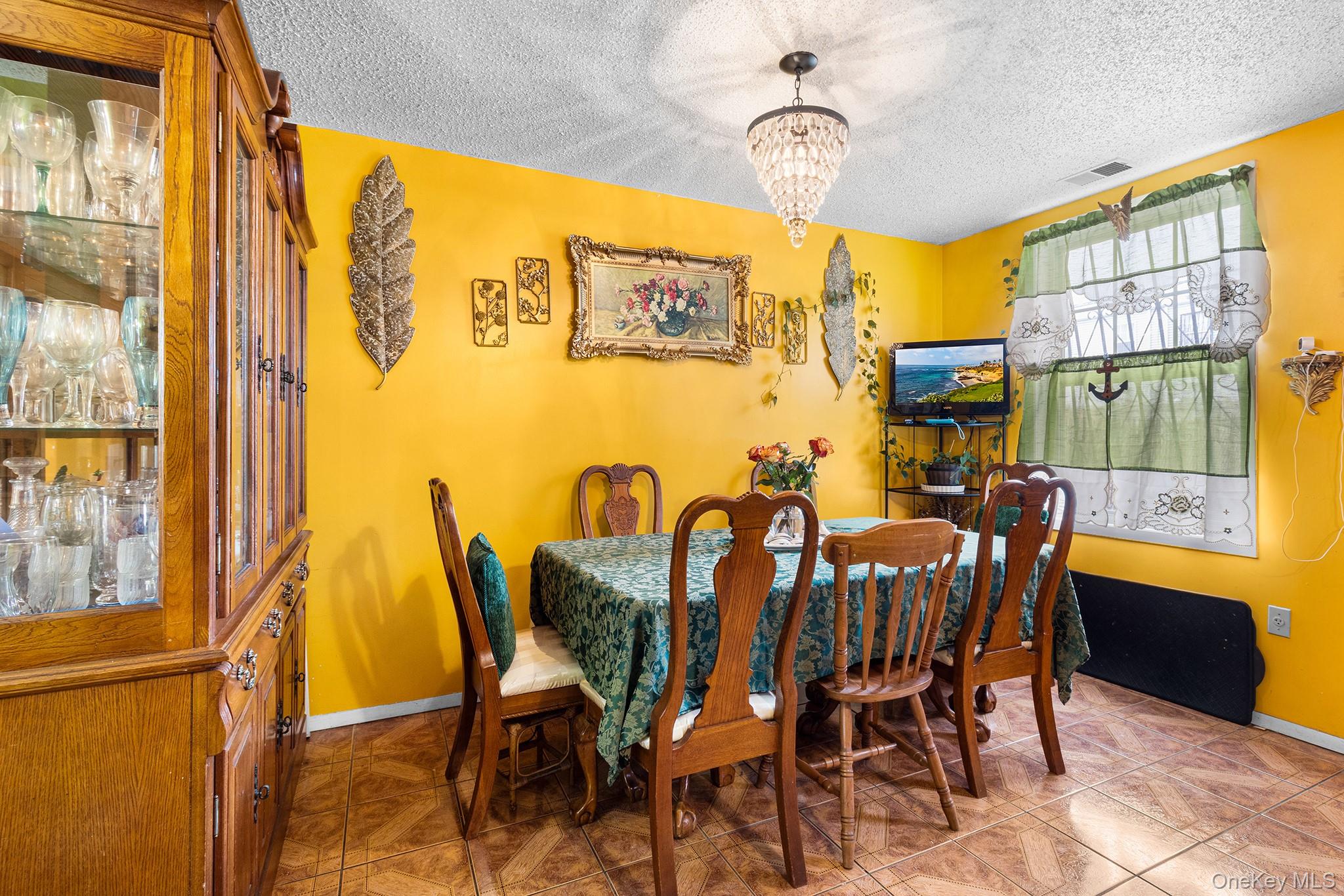 #8 photo, 460 Hinsdale Street, Brooklyn , NY 11207