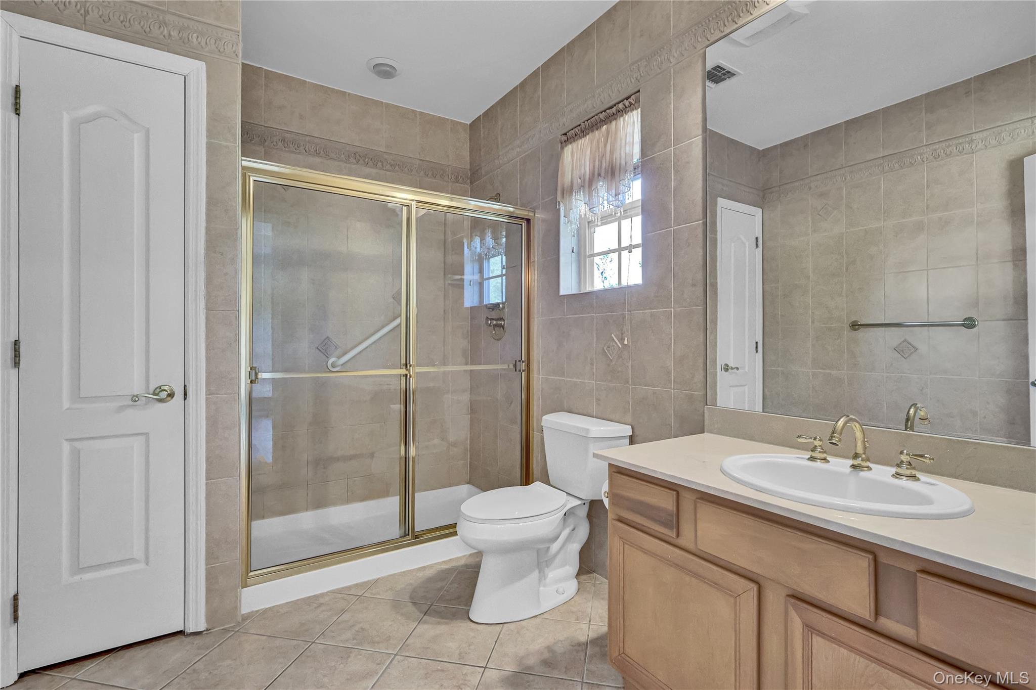 #20 photo, 85 Constantine 85 Constantine Way, Mount Sinai , NY 11766