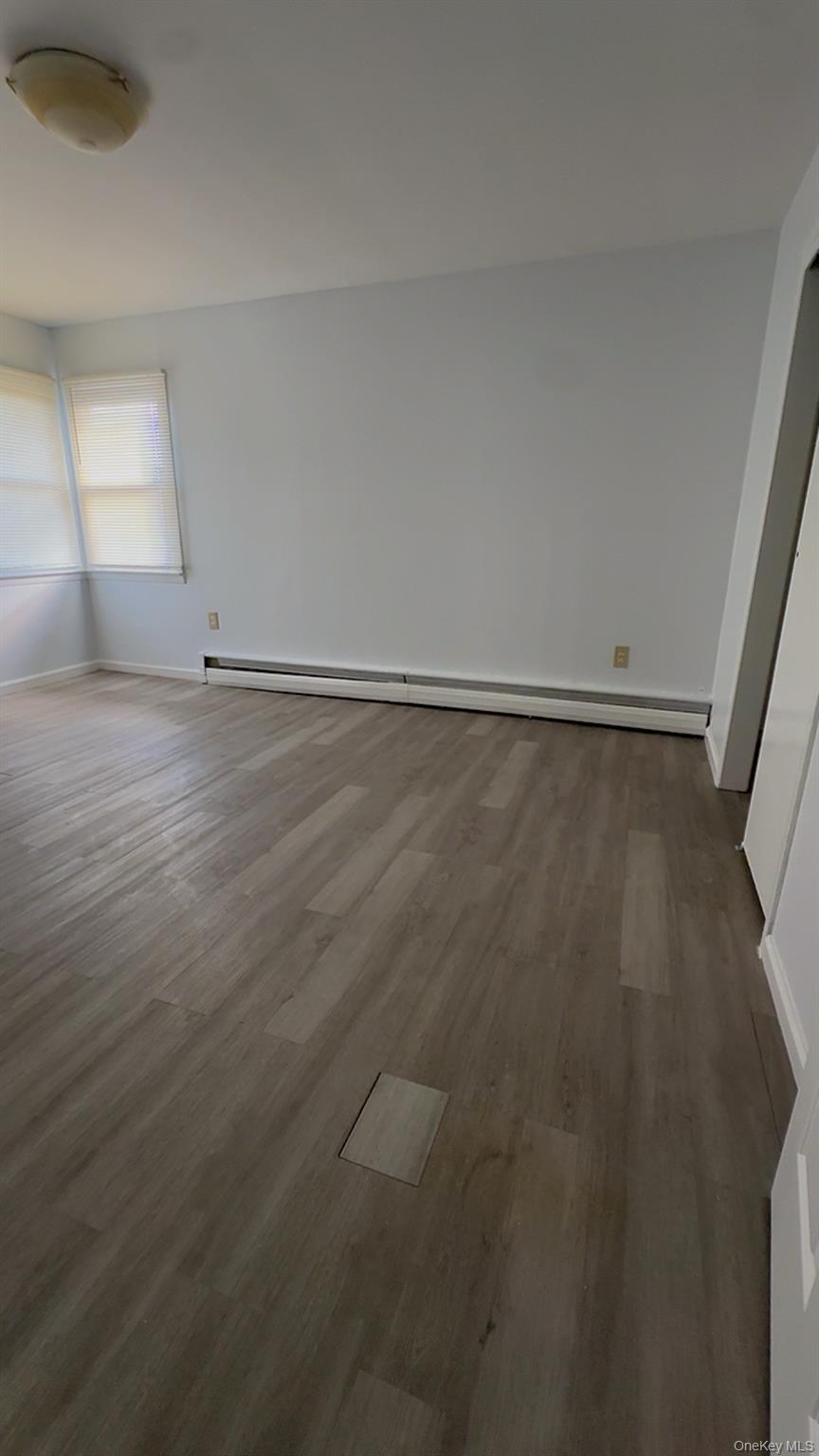 #12 photo, 161 Nassau Lane, নাসাউ কাউন্টি Island Park , NY 11558