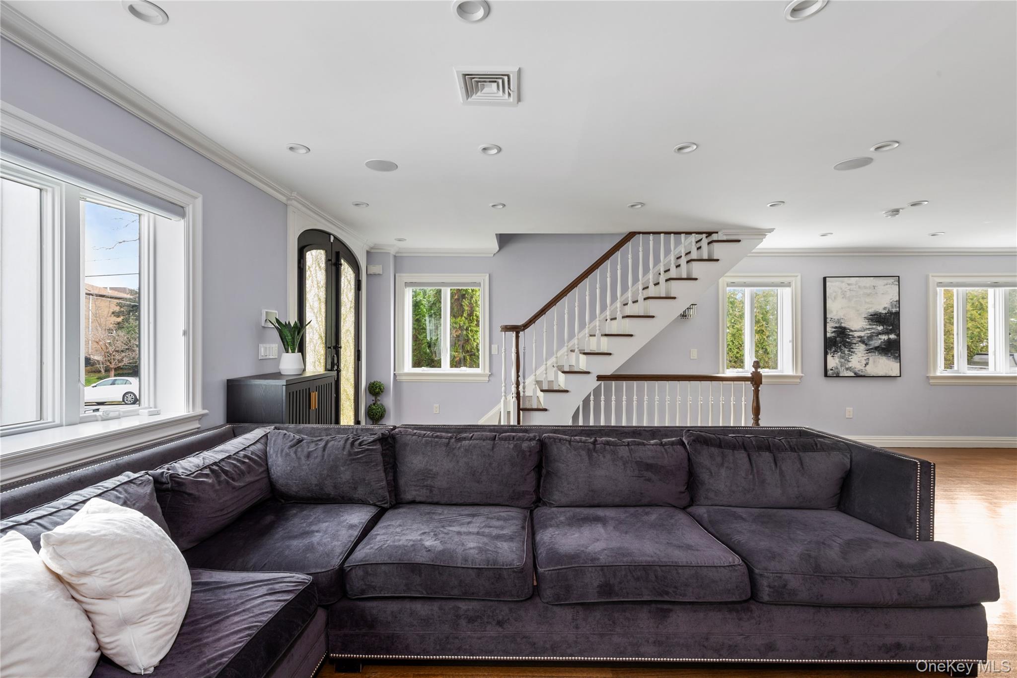 #7 photo, 15496 Riverside Drive, 皇后區 白石鎮 Whitestone , NY 11357