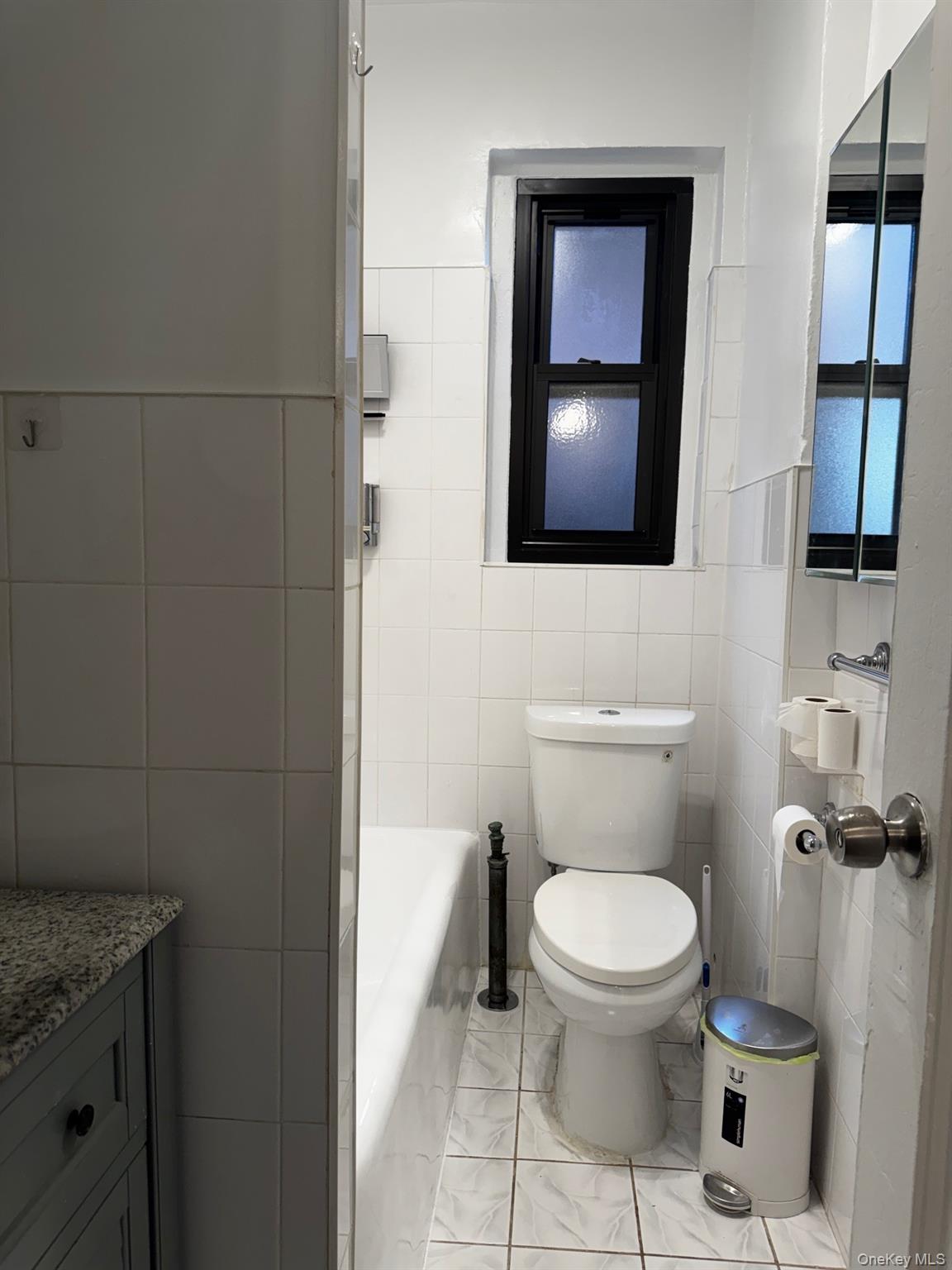 #5 photo, 76-66 Austin Street, Forest Hills , NY 11375