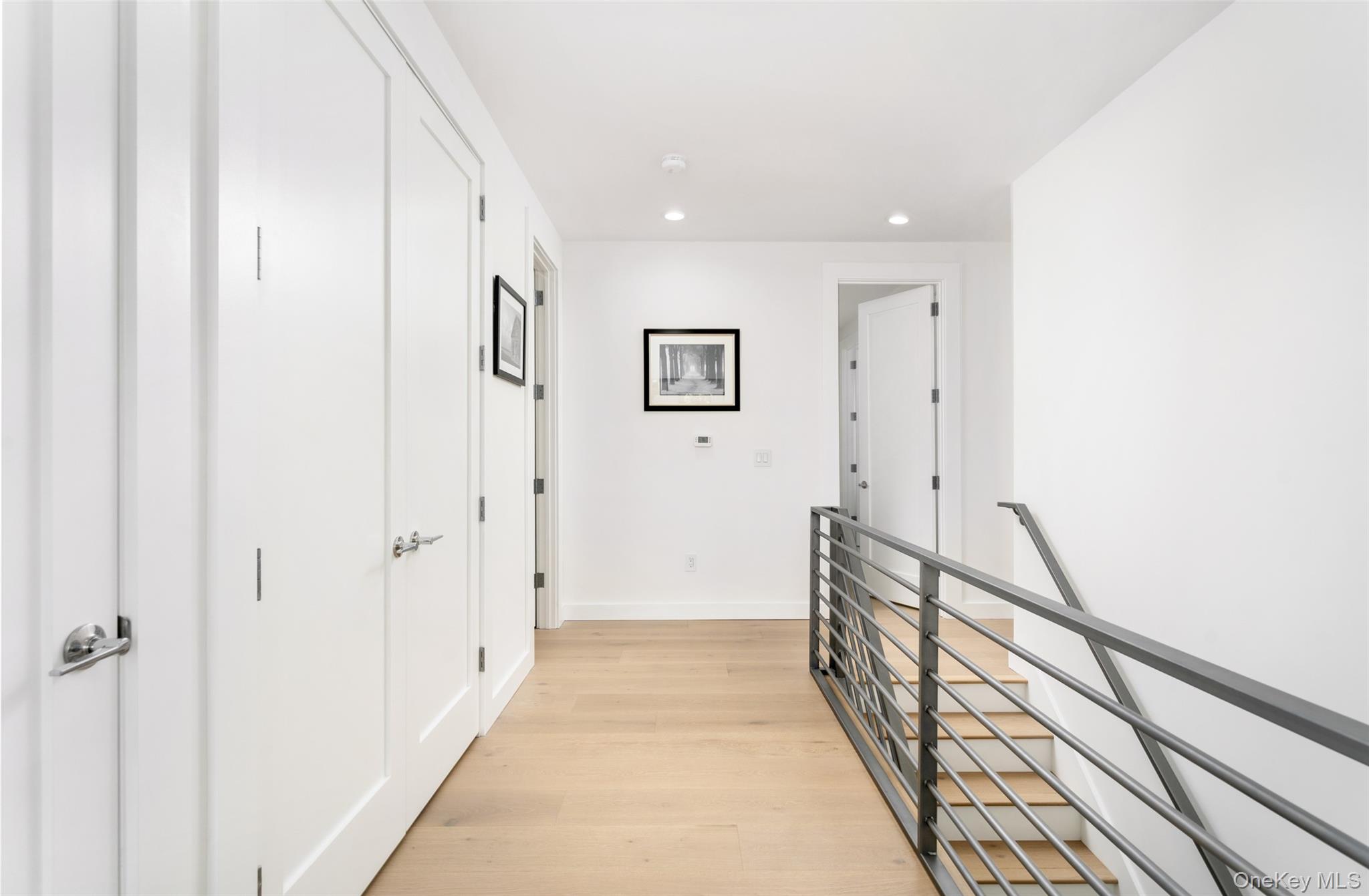 #17 photo, 40 Waters Edge Road, מחוז סאפוק Southampton , NY 11968