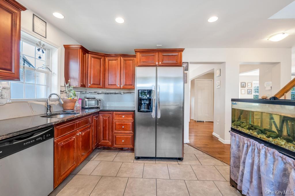 #18 photo, 49 Lester Avenue, Freeport , NY 11520