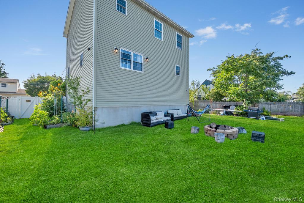 #4 photo, 49 Lester Avenue, Freeport , NY 11520