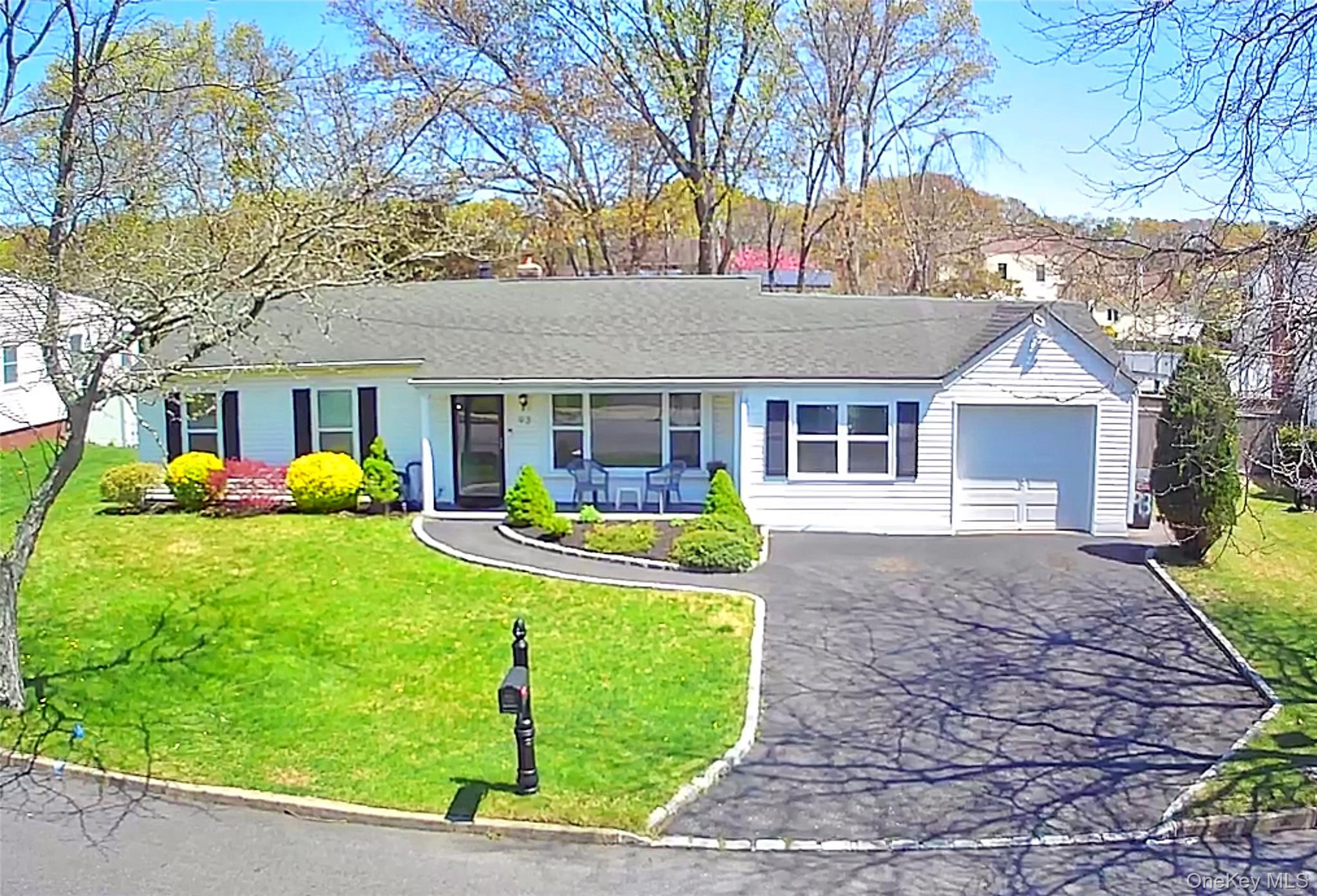 #1 photo, 93 Burleigh Drive, Holbrook , NY 11741