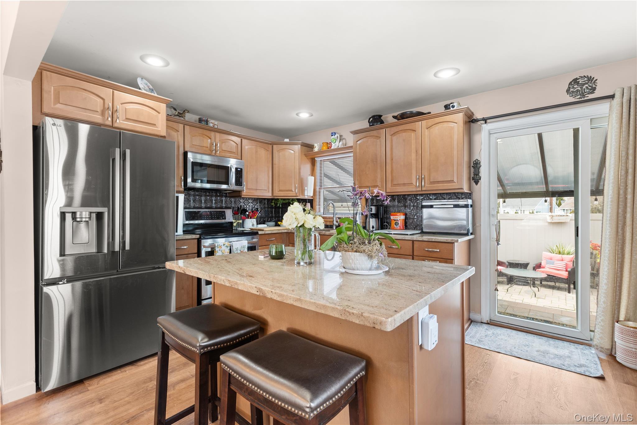 #6 photo, 8 Garden Boulevard, מחוז נסאו Hicksville , NY 11801