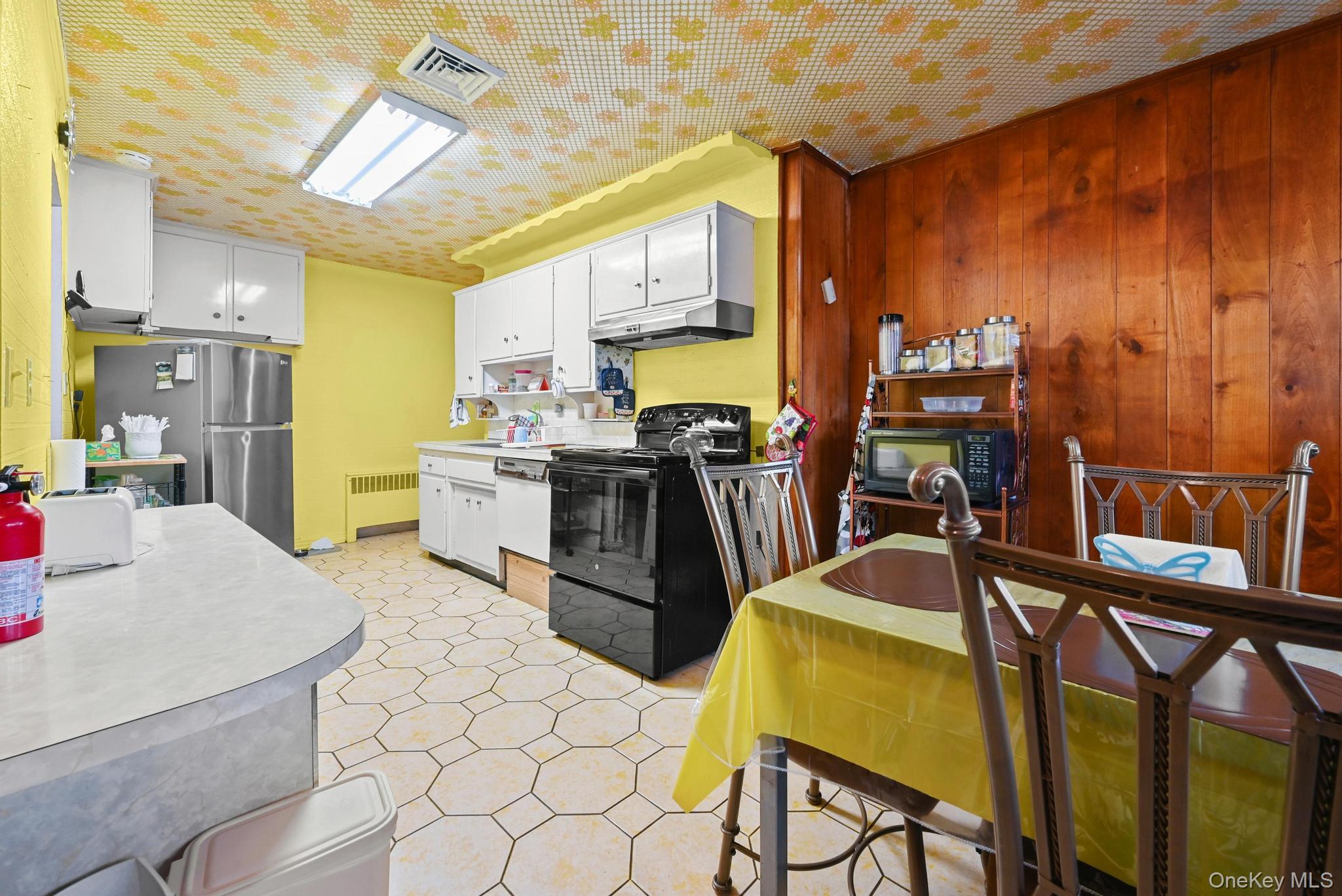 #14 photo, 2225 Leighton Road, Нассау ‖ Elmont , NY 11003