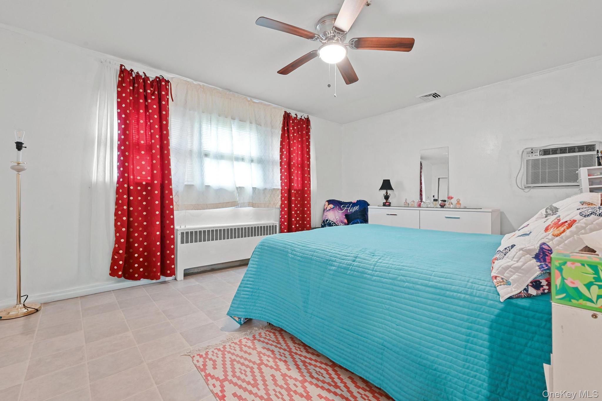 #15 photo, 2225 Leighton Road, Нассау ‖ Elmont , NY 11003