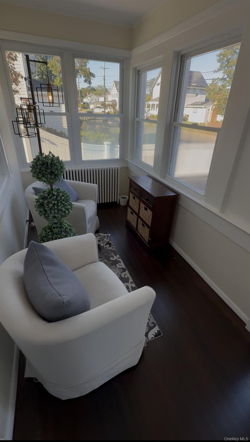 #4 photo, 18 1st Avenue, East Islip , NY 11730