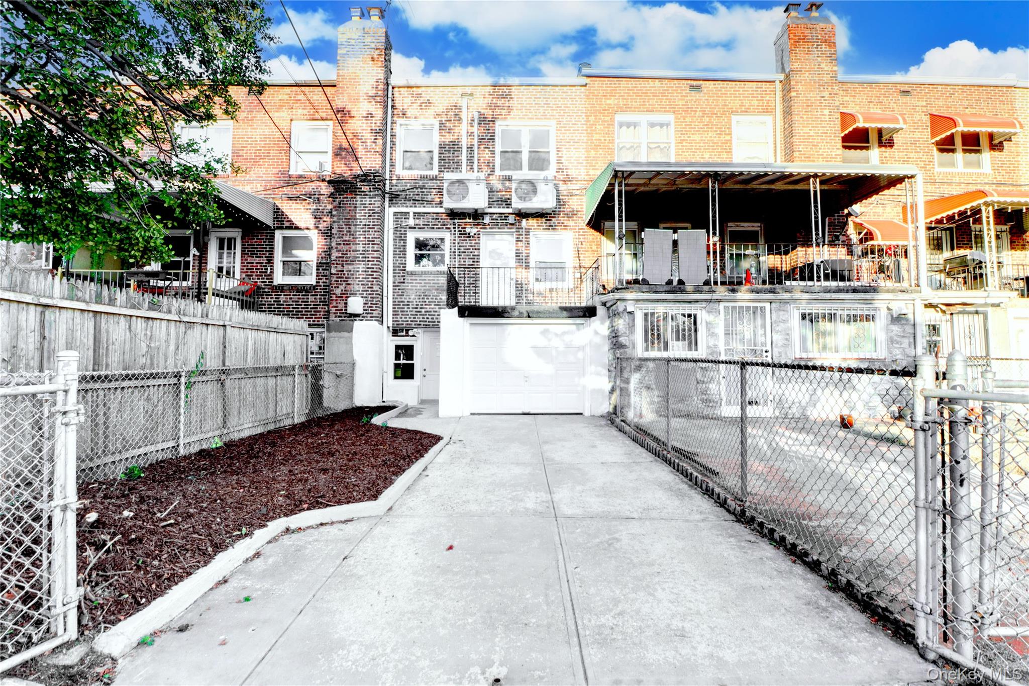 #3 photo, 6110 84th Street, কুইন্‌স Middle Village , NY 11379