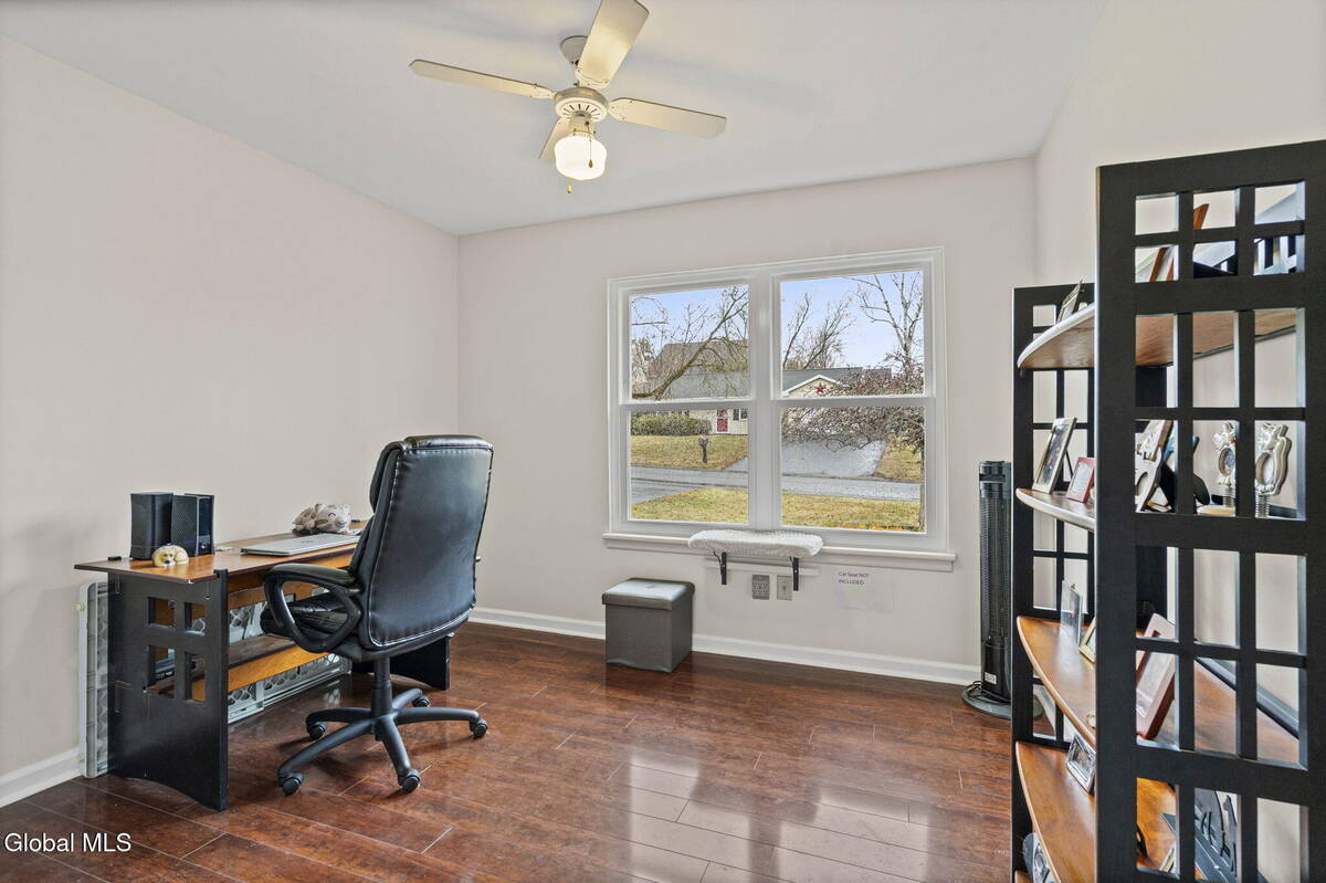 #11 photo, 4 Deerfield Drive, Cohoes , NY 12047