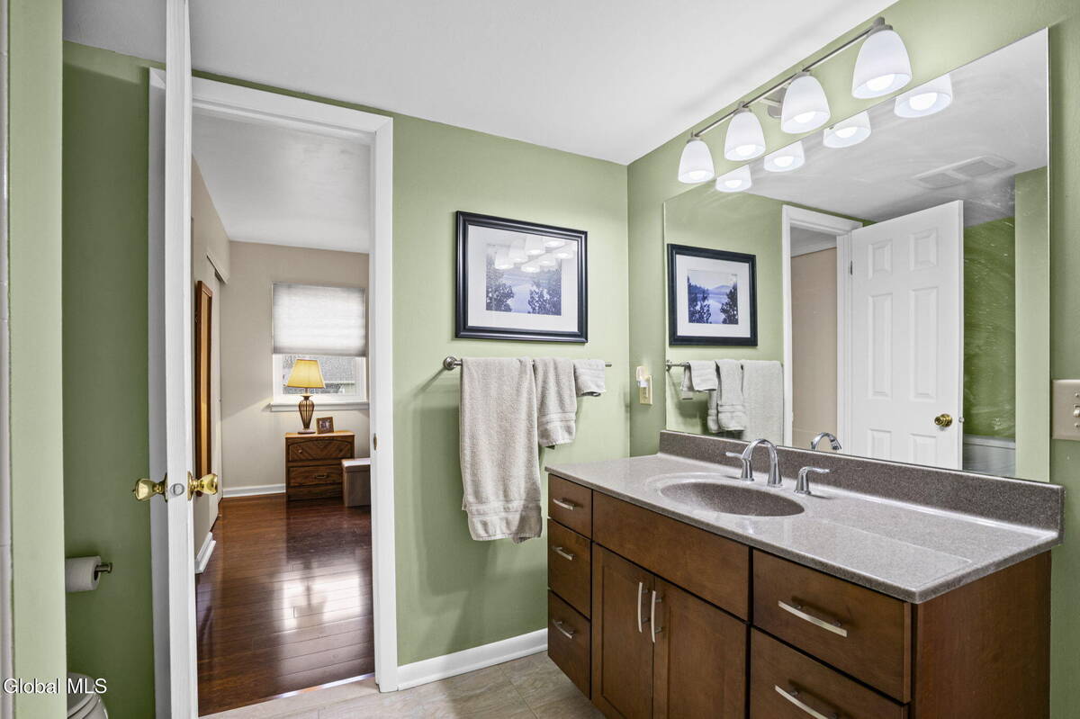 #15 photo, 4 Deerfield Drive, Cohoes , NY 12047