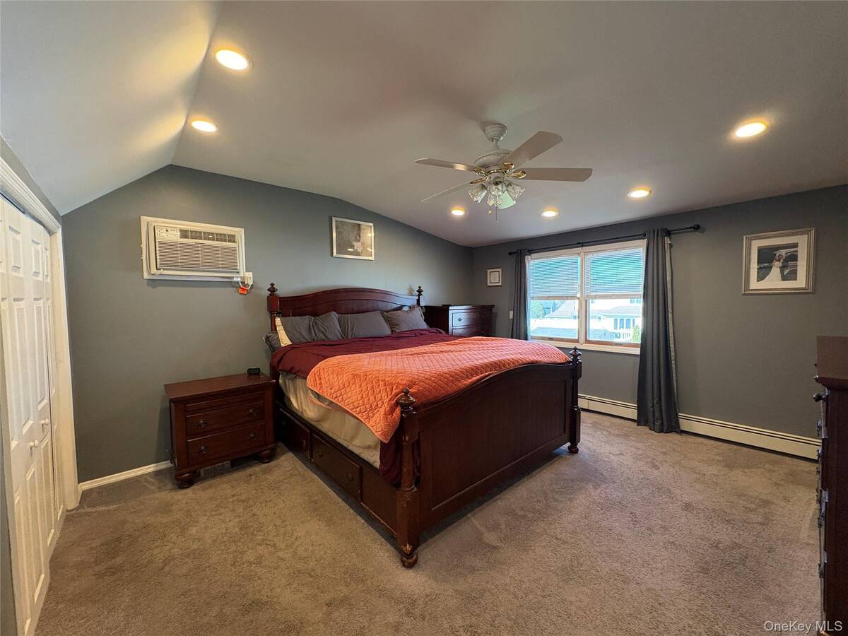 #11 photo, 23 Kime Avenue, North Babylon , NY 11703