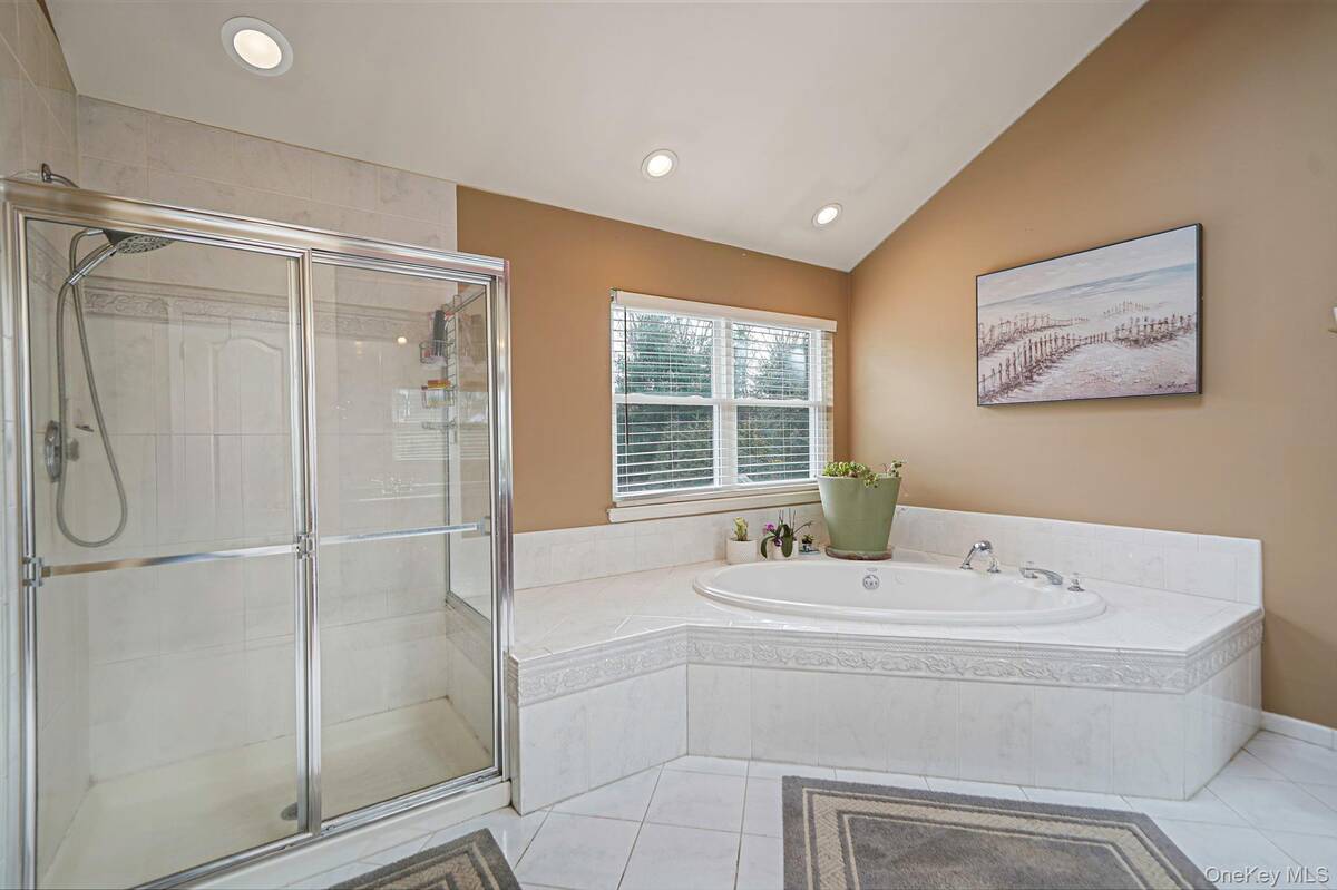 #22 photo, 8 Kimberly Court, Manorville , NY 11949