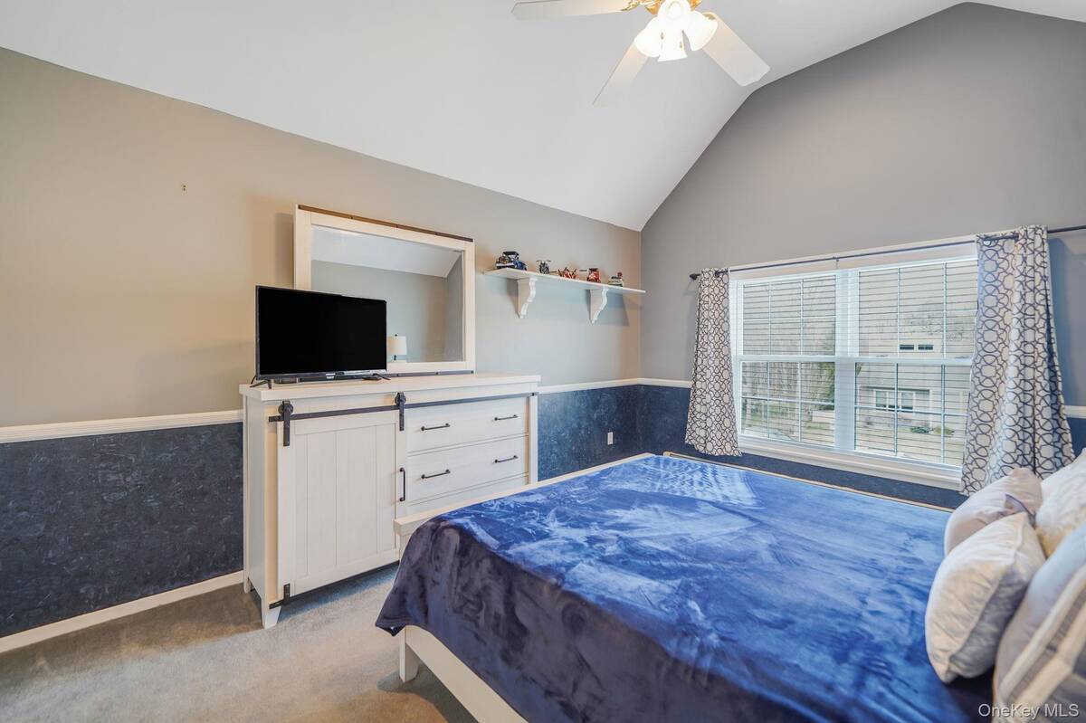 #26 photo, 8 Kimberly Court, Manorville , NY 11949