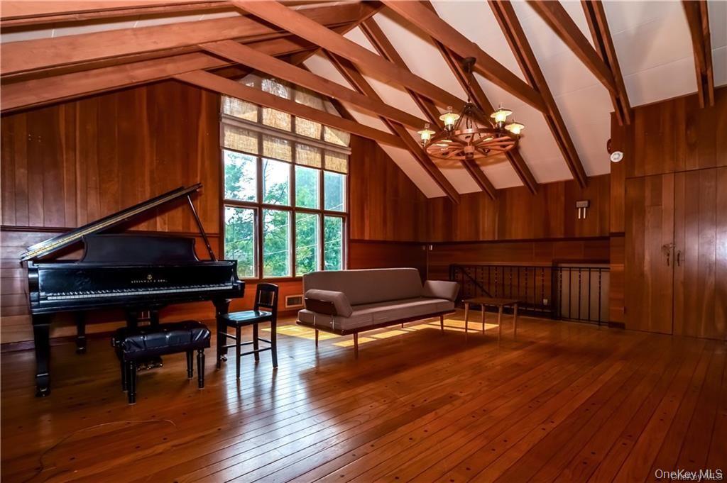 #10 photo, 205 Soundview Avenue, White Plains , NY 10606