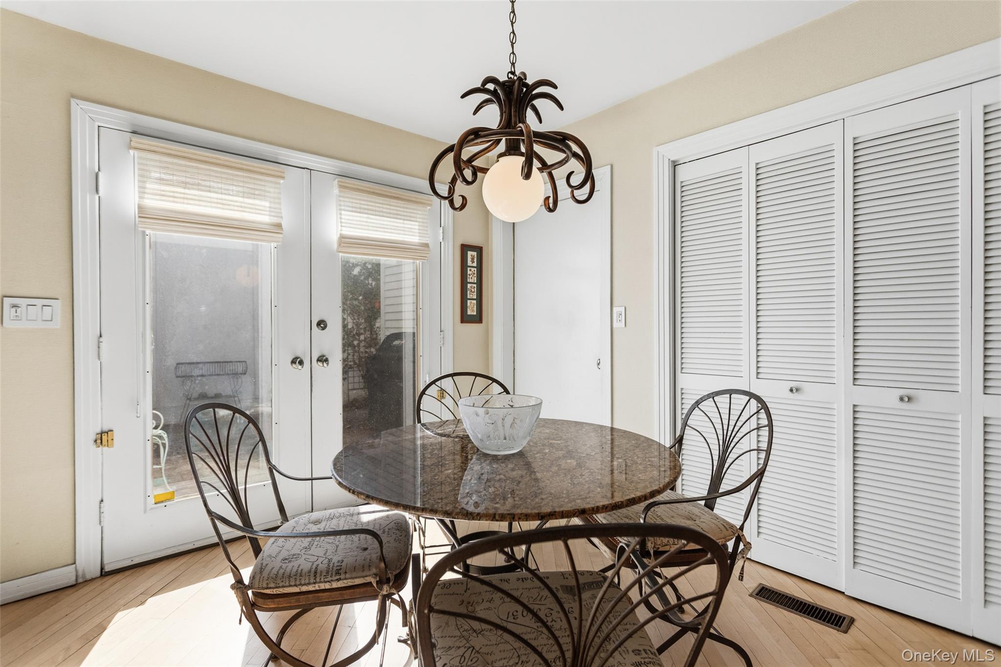 #7 photo, 24 Beechwood Way, Briarcliff Manor , NY 10510