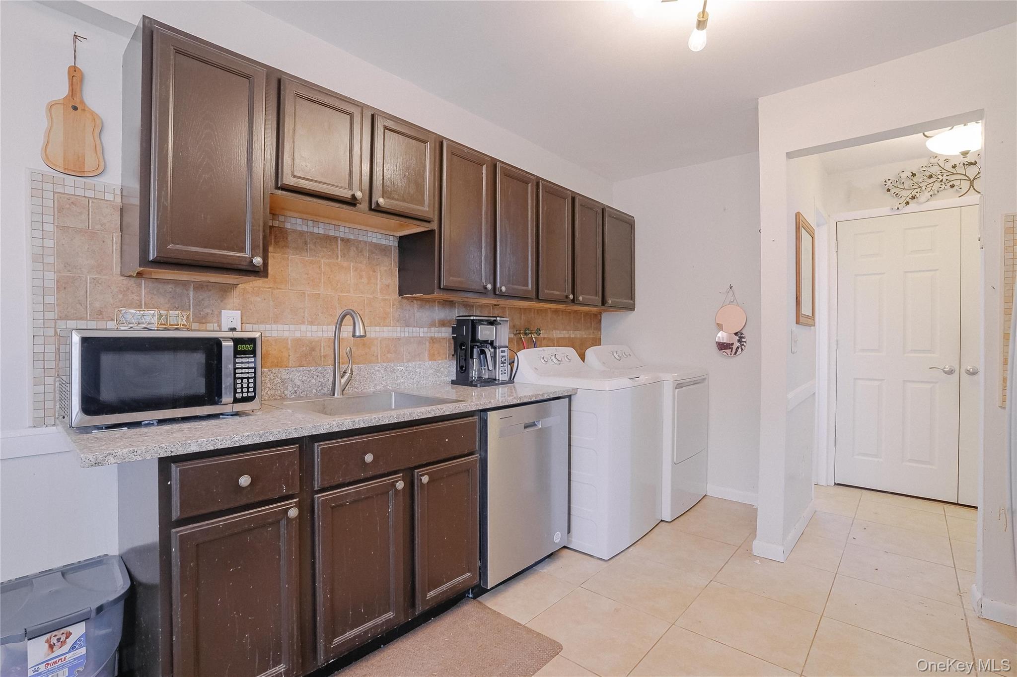 #14 photo, 24 Alpine Drive, Wappingers Falls , NY 12590