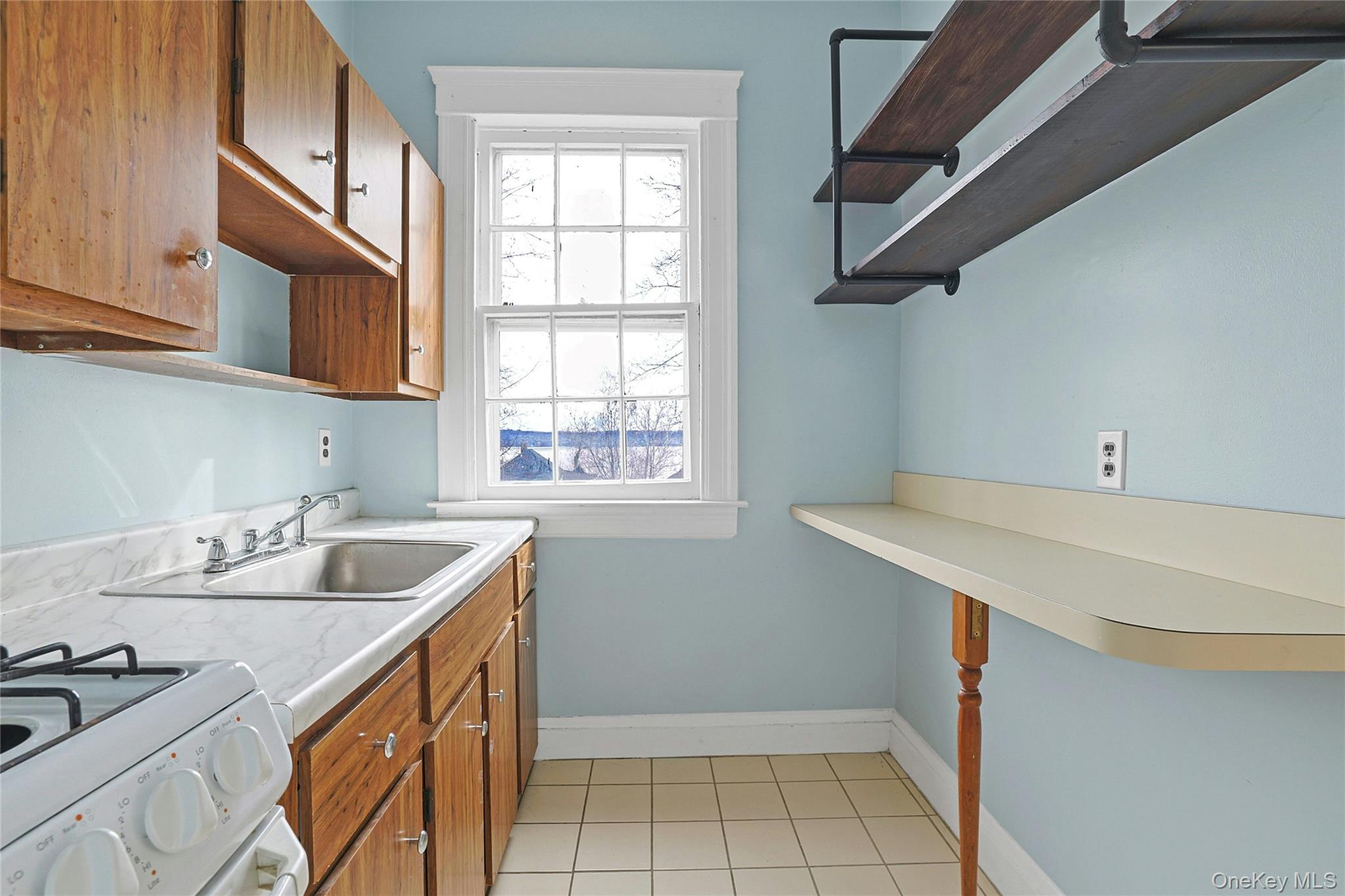 #13 photo, 105 S Broadway, Nyack , NY 10960