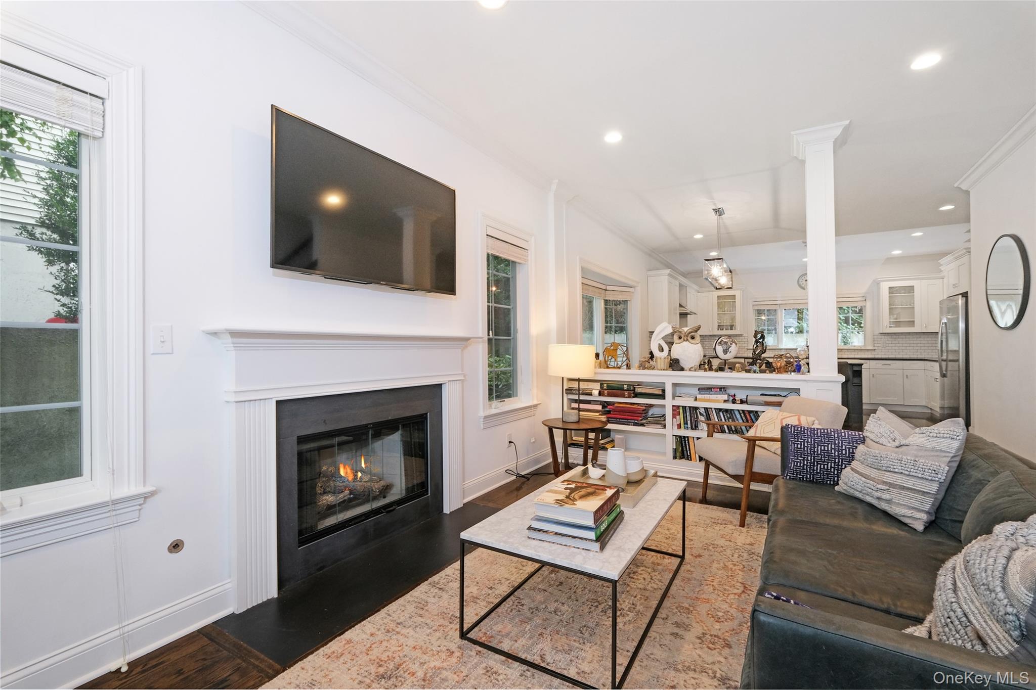 #4 photo, 23 Cedar Place, Rye , NY 10580