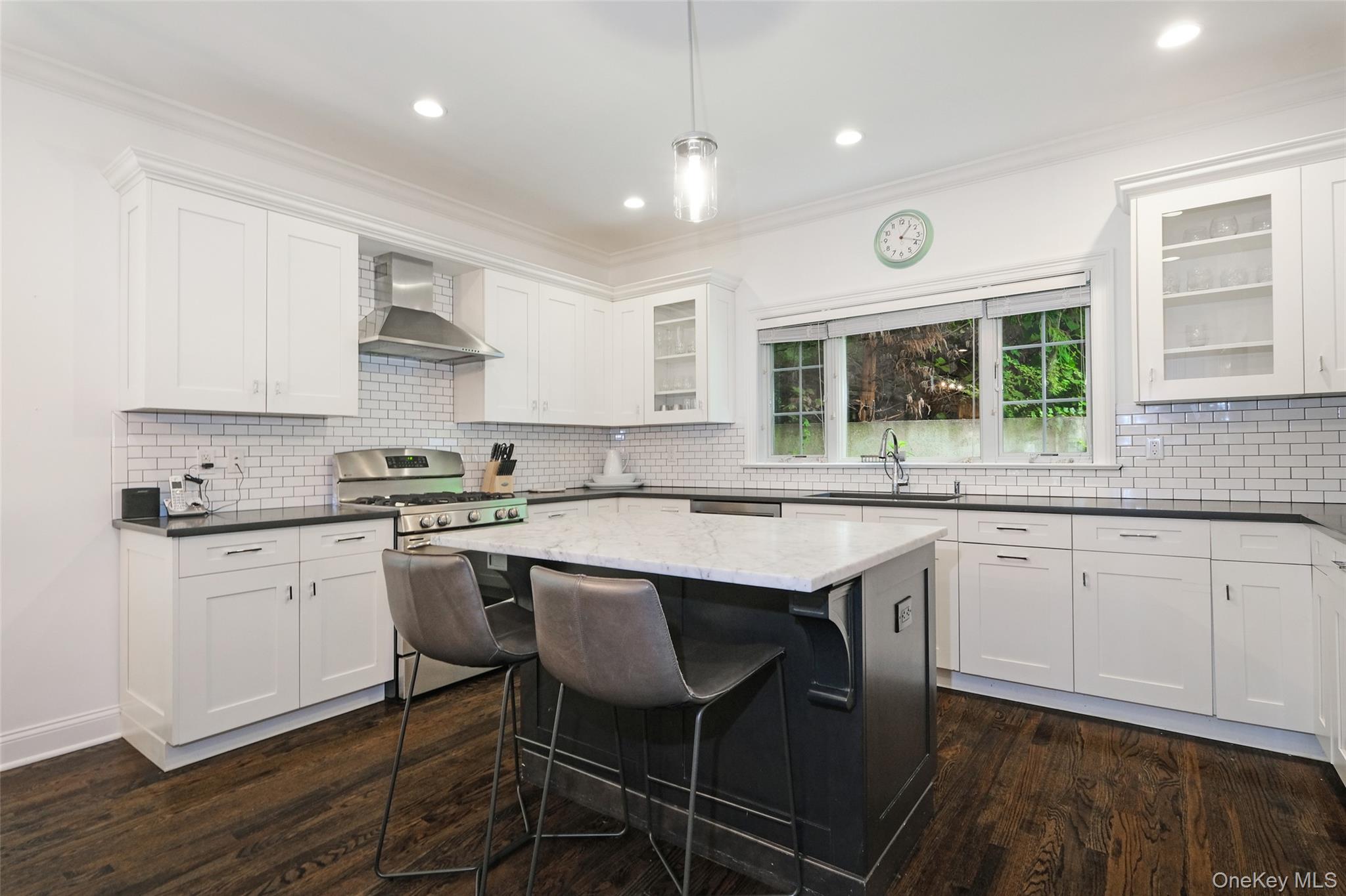 #8 photo, 23 Cedar Place, Rye , NY 10580