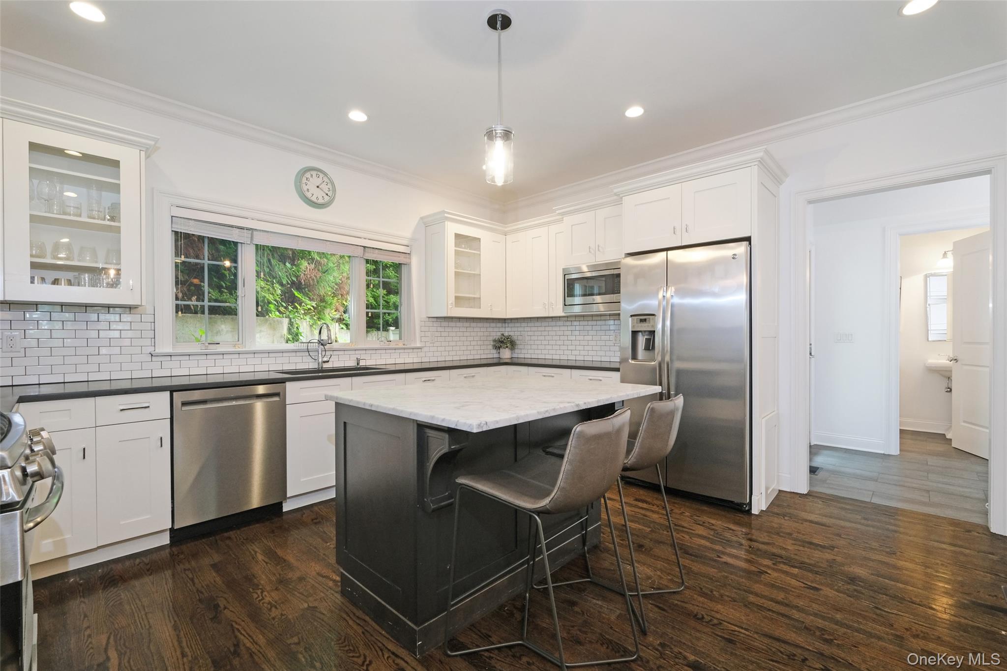 #9 photo, 23 Cedar Place, Rye , NY 10580