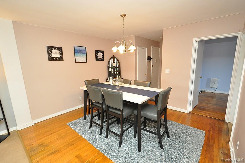 #12 photo, 1 Vincent Road, Bronxville , NY 10708