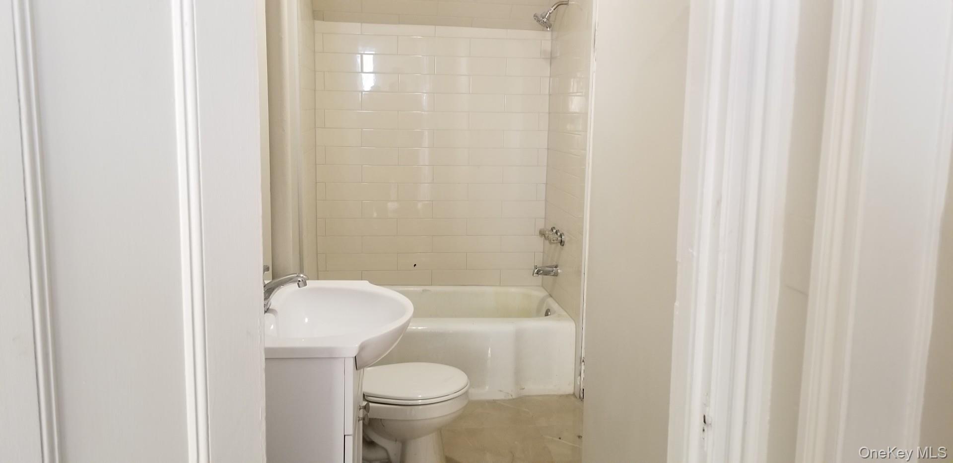 #3 photo, 77 Linden Avenue, Middletown , NY 10940