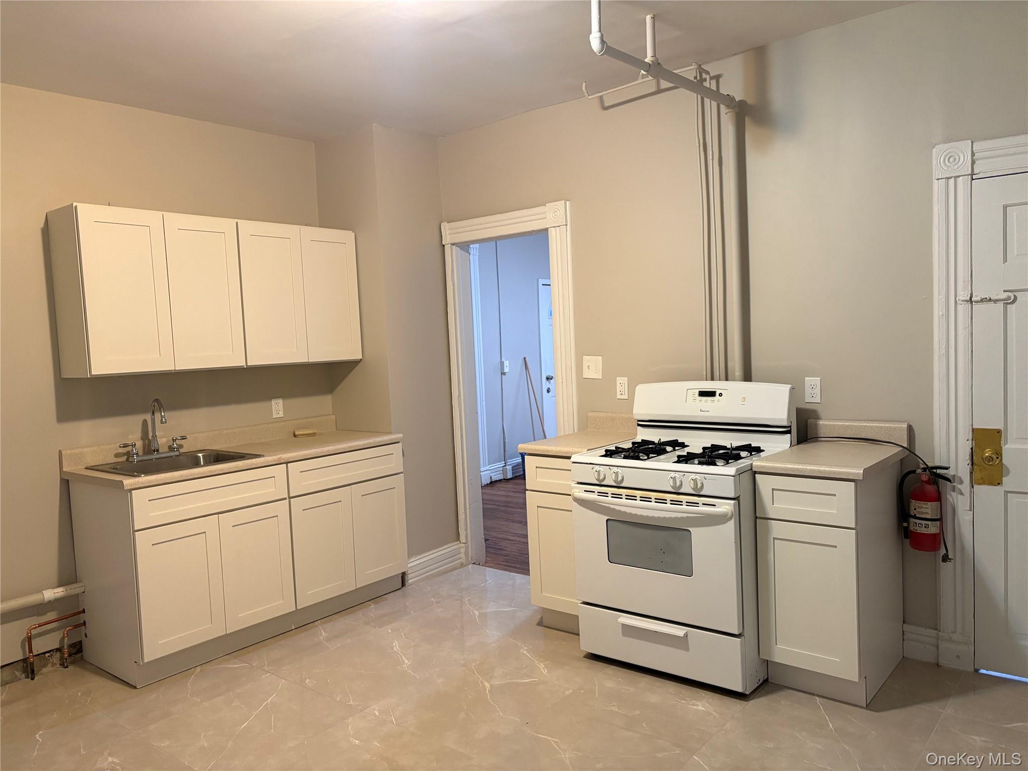 #4 photo, 77 Linden Avenue, Middletown , NY 10940