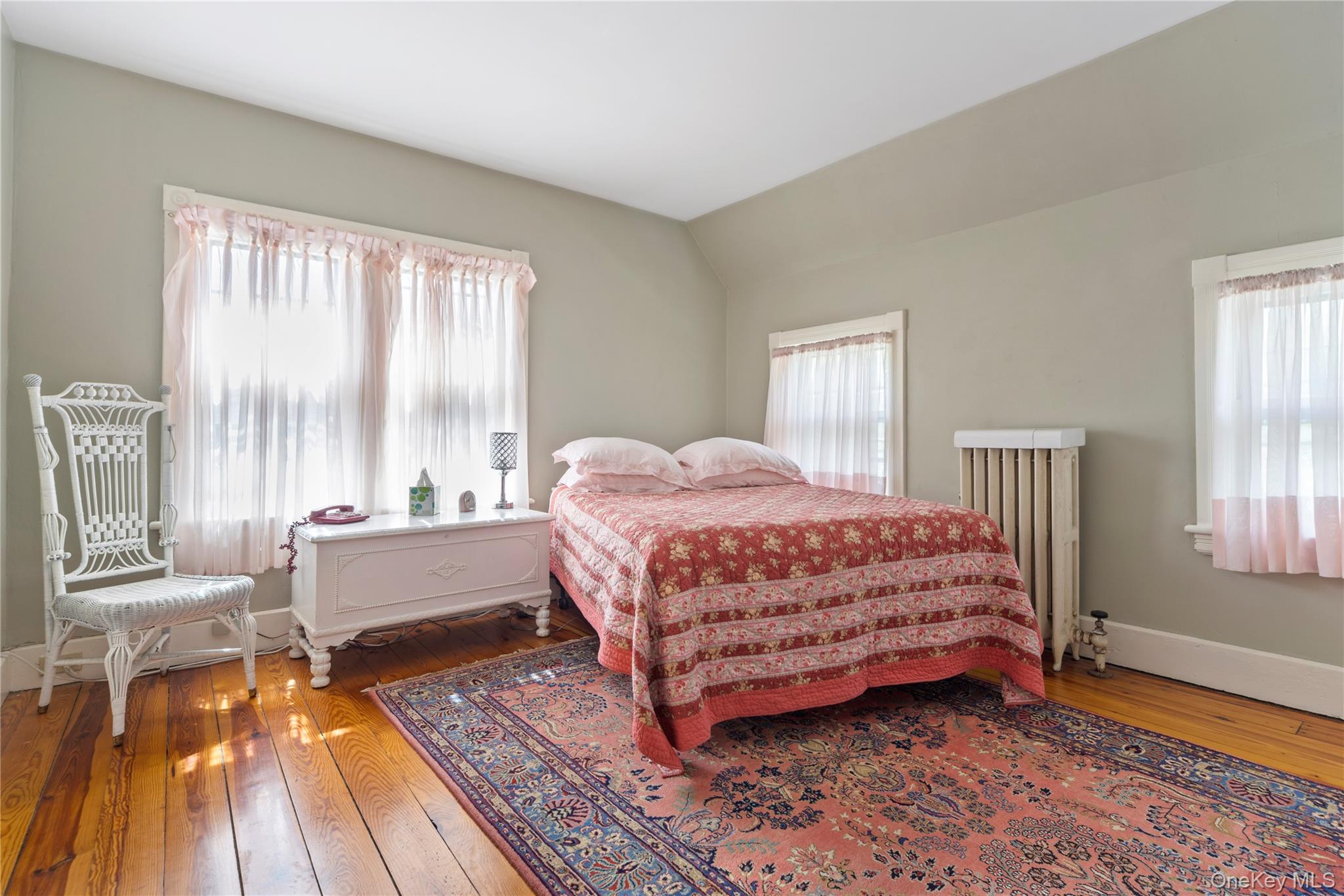 #12 photo, 26 Chatham Street, Kinderhook , NY 12106