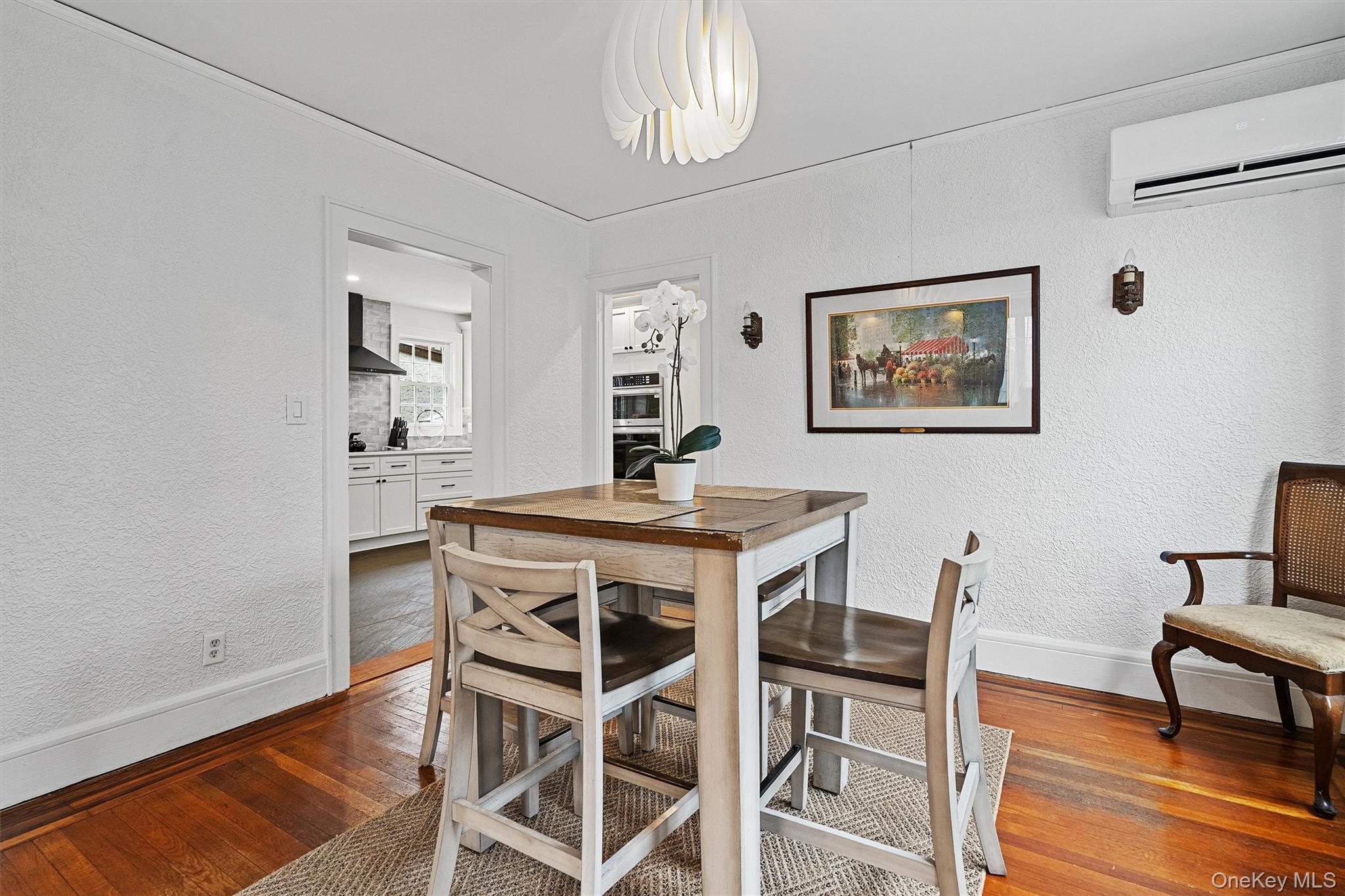 #8 photo, 112 Ralph Avenue, White Plains , NY 10606