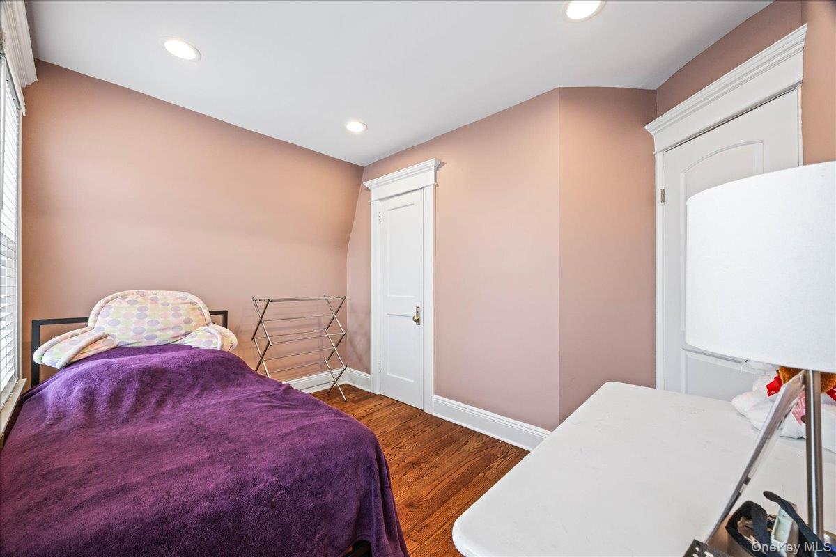 #14 photo, 105-15 223rd Street, Queens Village , NY 11429