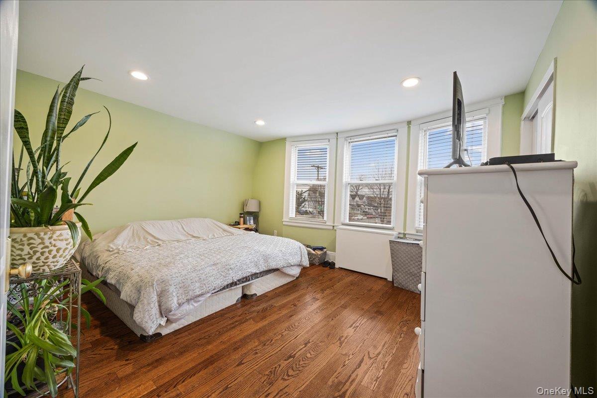 #17 photo, 105-15 223rd Street, Queens Village , NY 11429