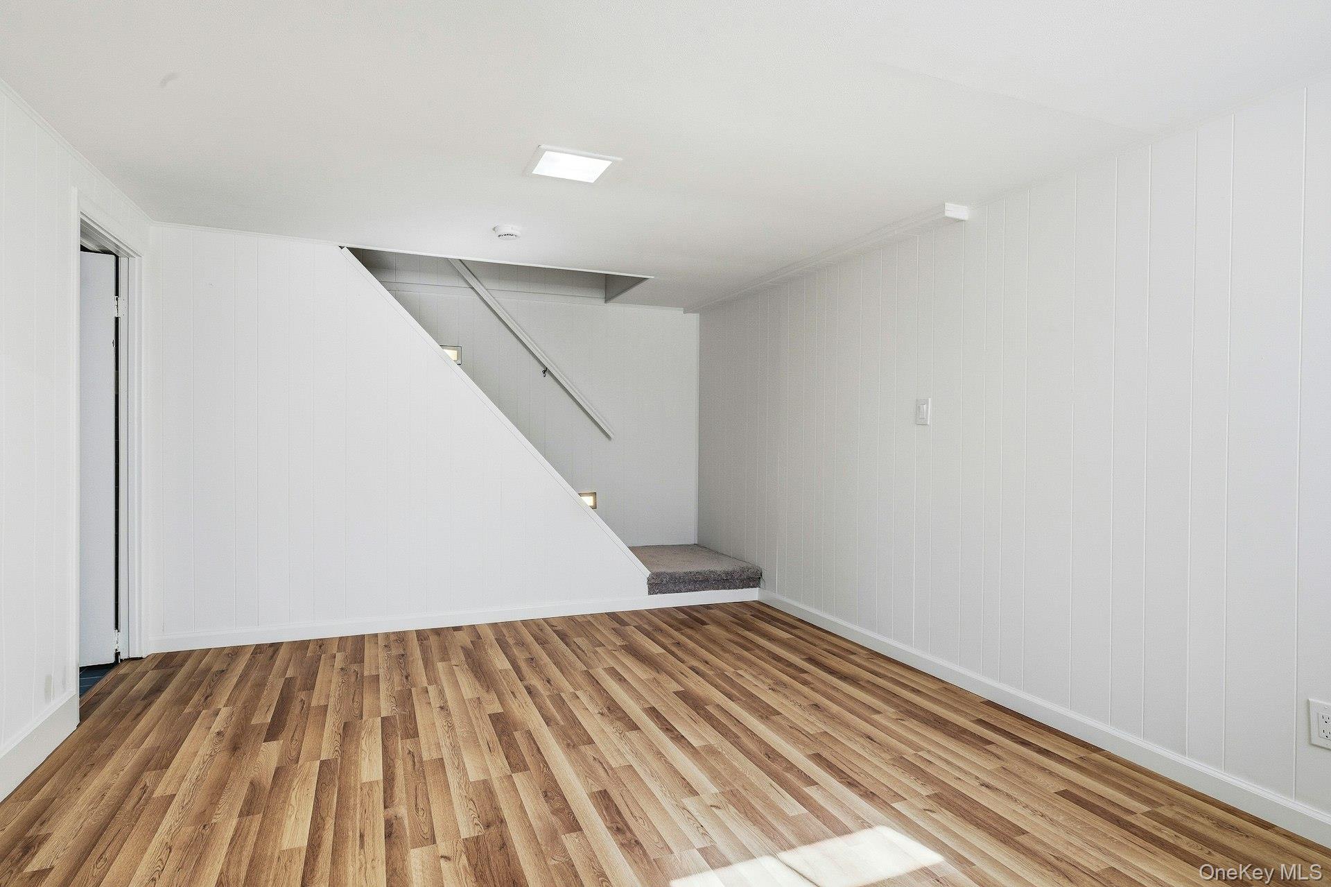 #10 photo, 35 Yennicock Avenue, Port Washington , NY 11050