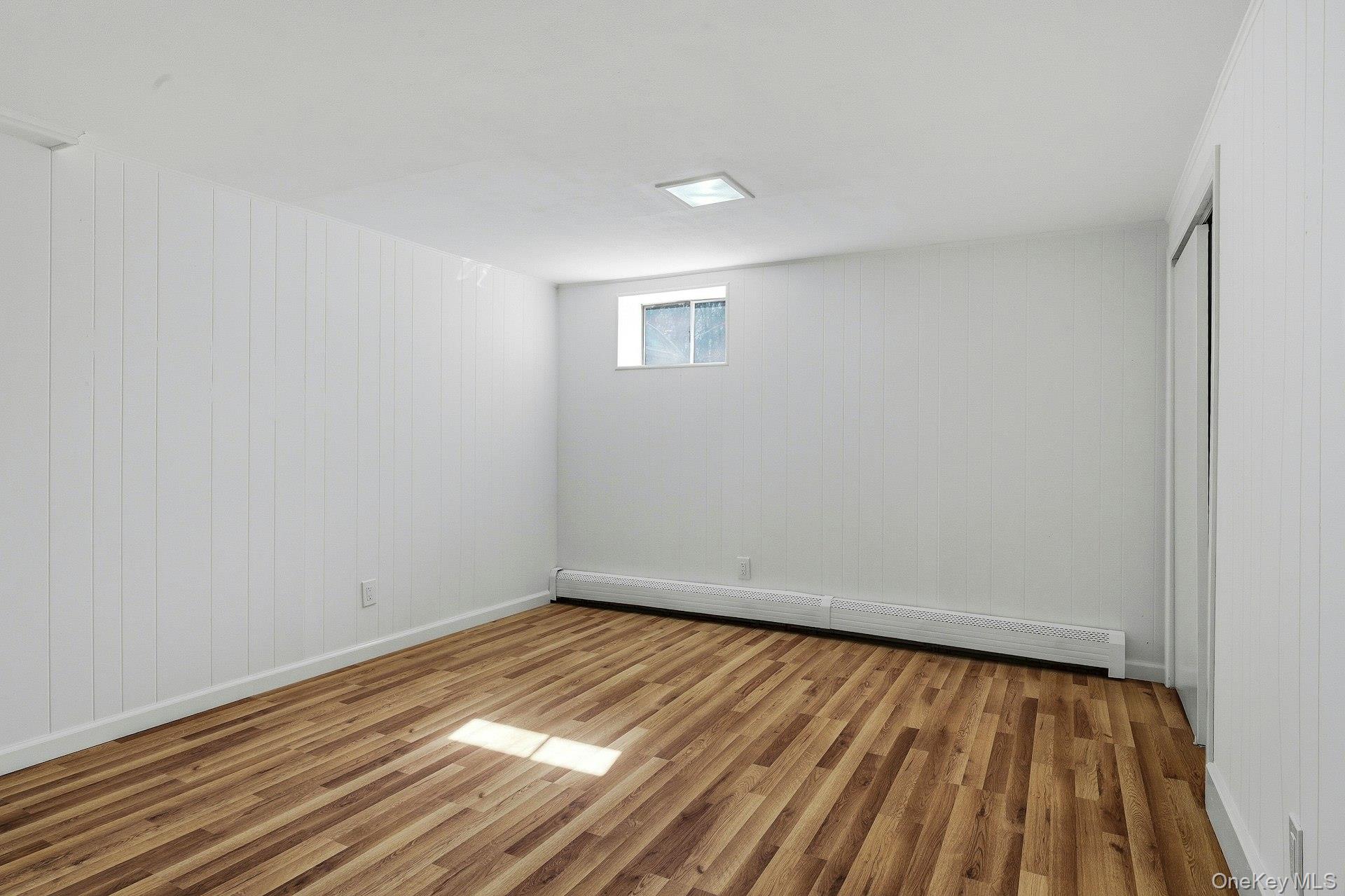 #11 photo, 35 Yennicock Avenue, Port Washington , NY 11050