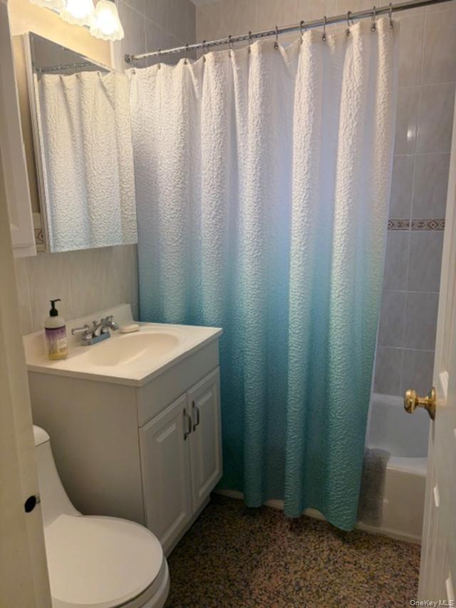 #6 photo, 6 Windermere Place, Rockville Centre , NY 11570