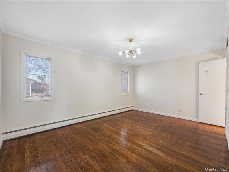 #14 photo, 844 Flanders Drive, מחוז נסאו Valley Stream , NY 11581