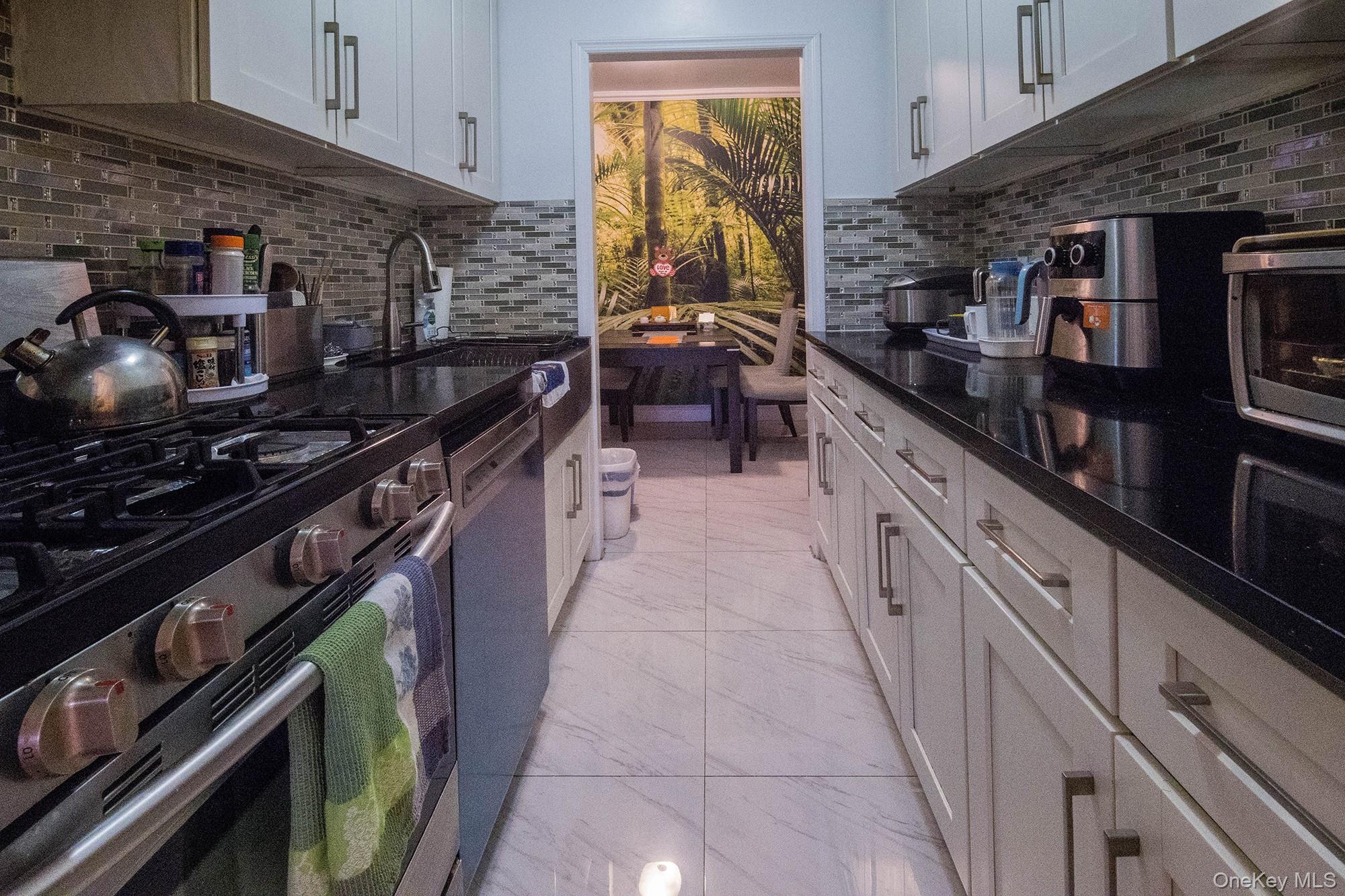 #5 photo, 9945 67TH Road, Forest Hills , NY 11375